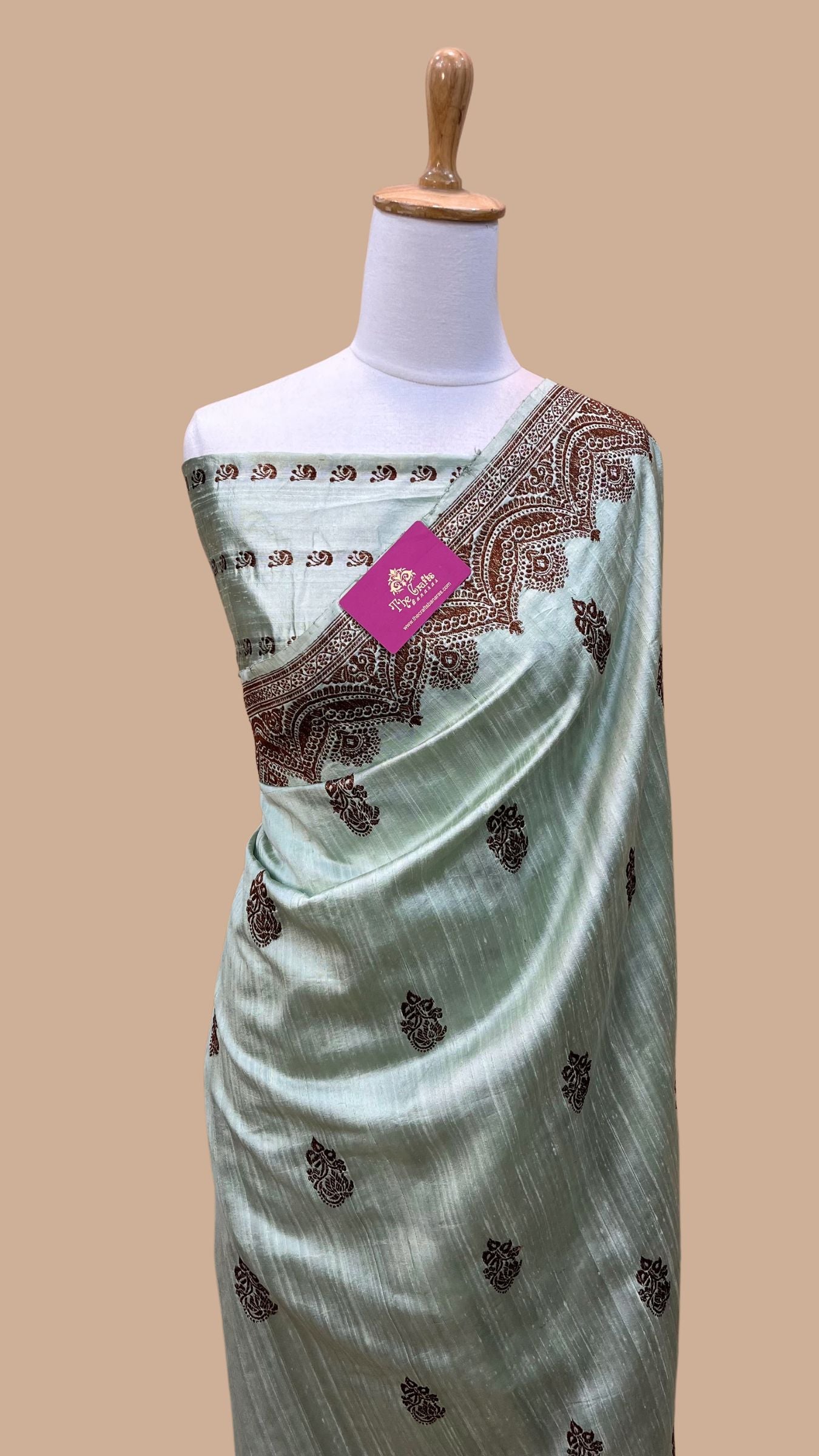 Pure Raw Silk Handloom Banarasi Saree