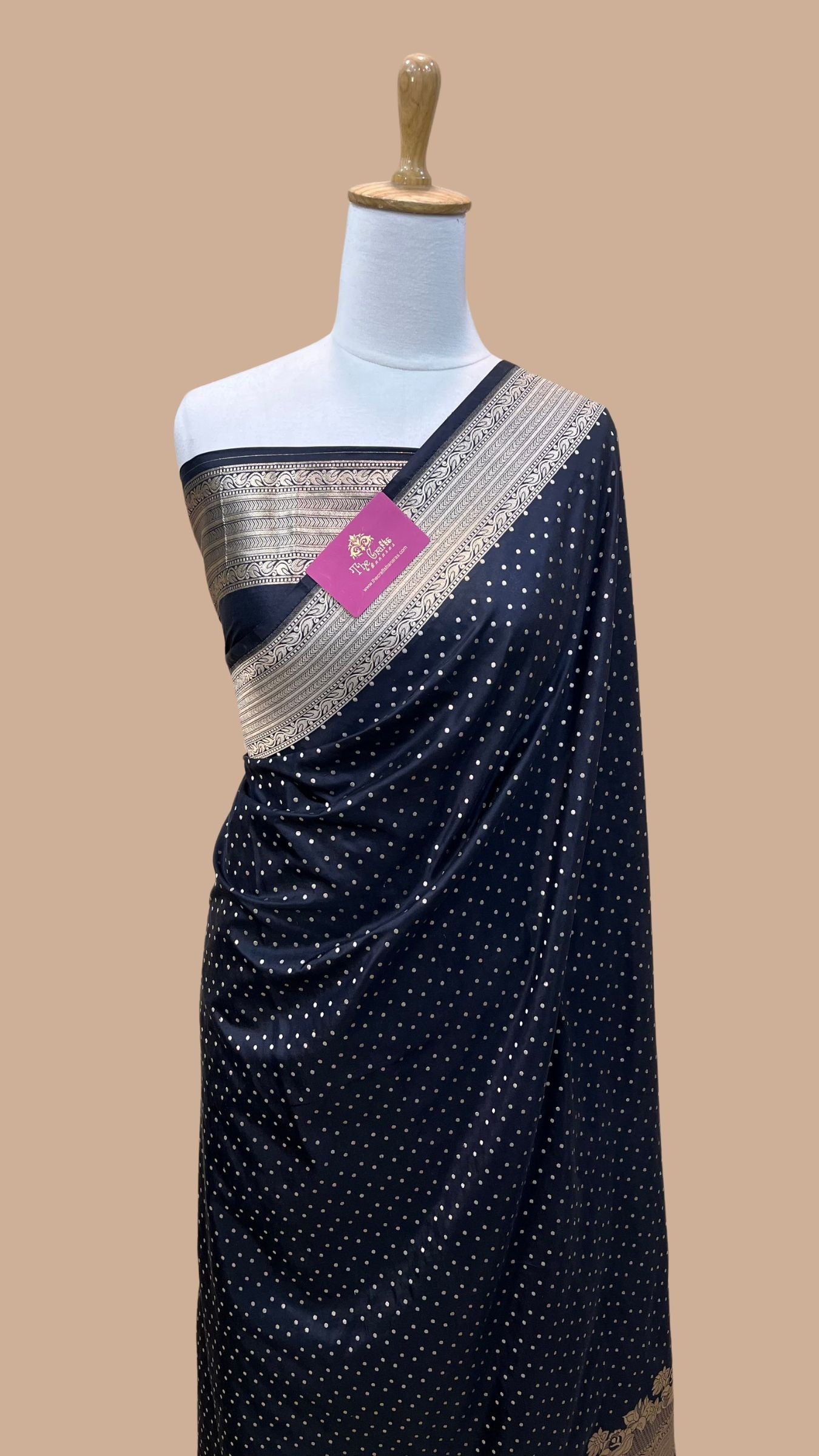 Pure Katan Silk Handloom Banarasi Saree - Chunri Buti