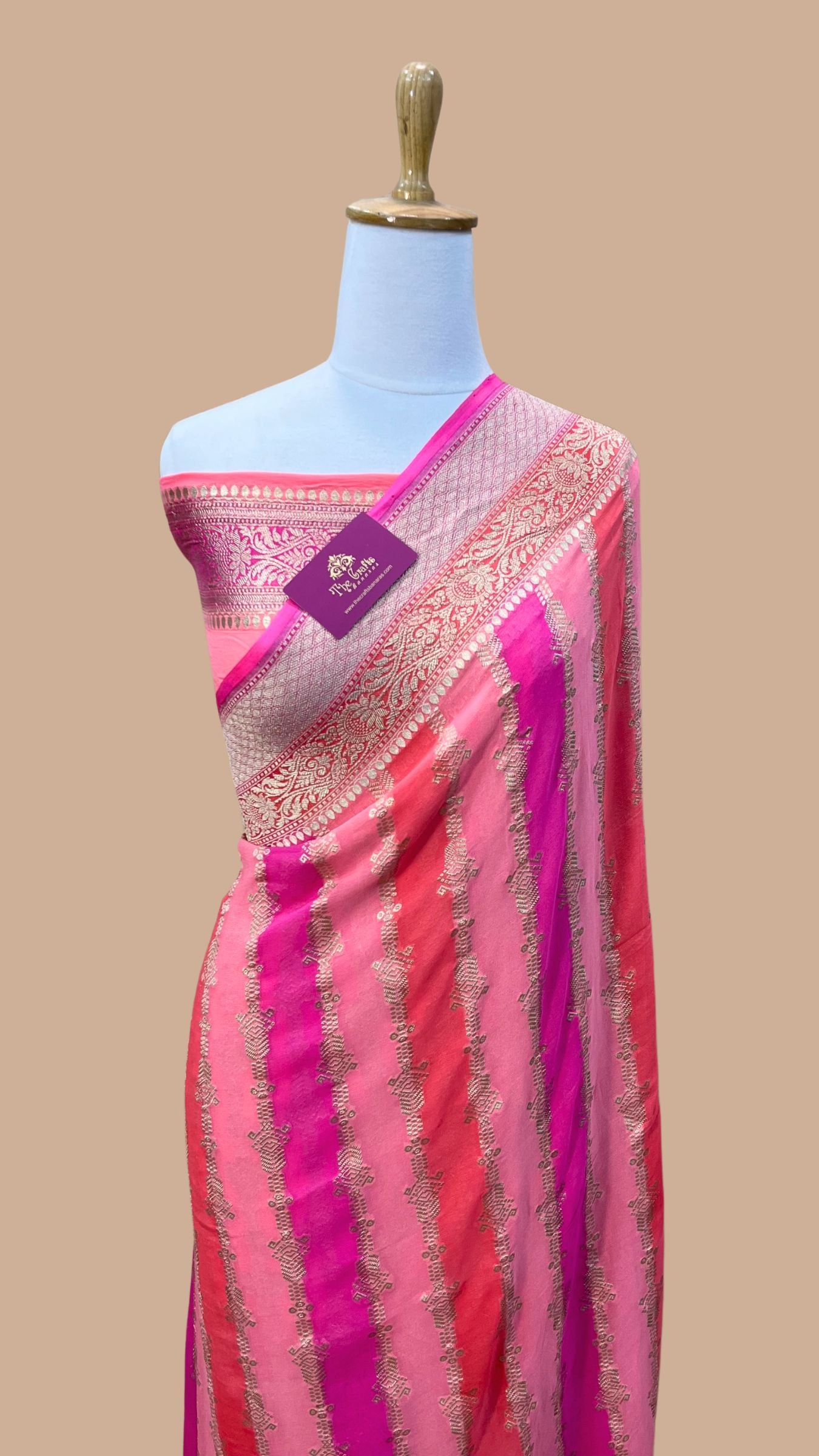 Khaddi Georgette Handloom Banarasi Saree - Water Zari