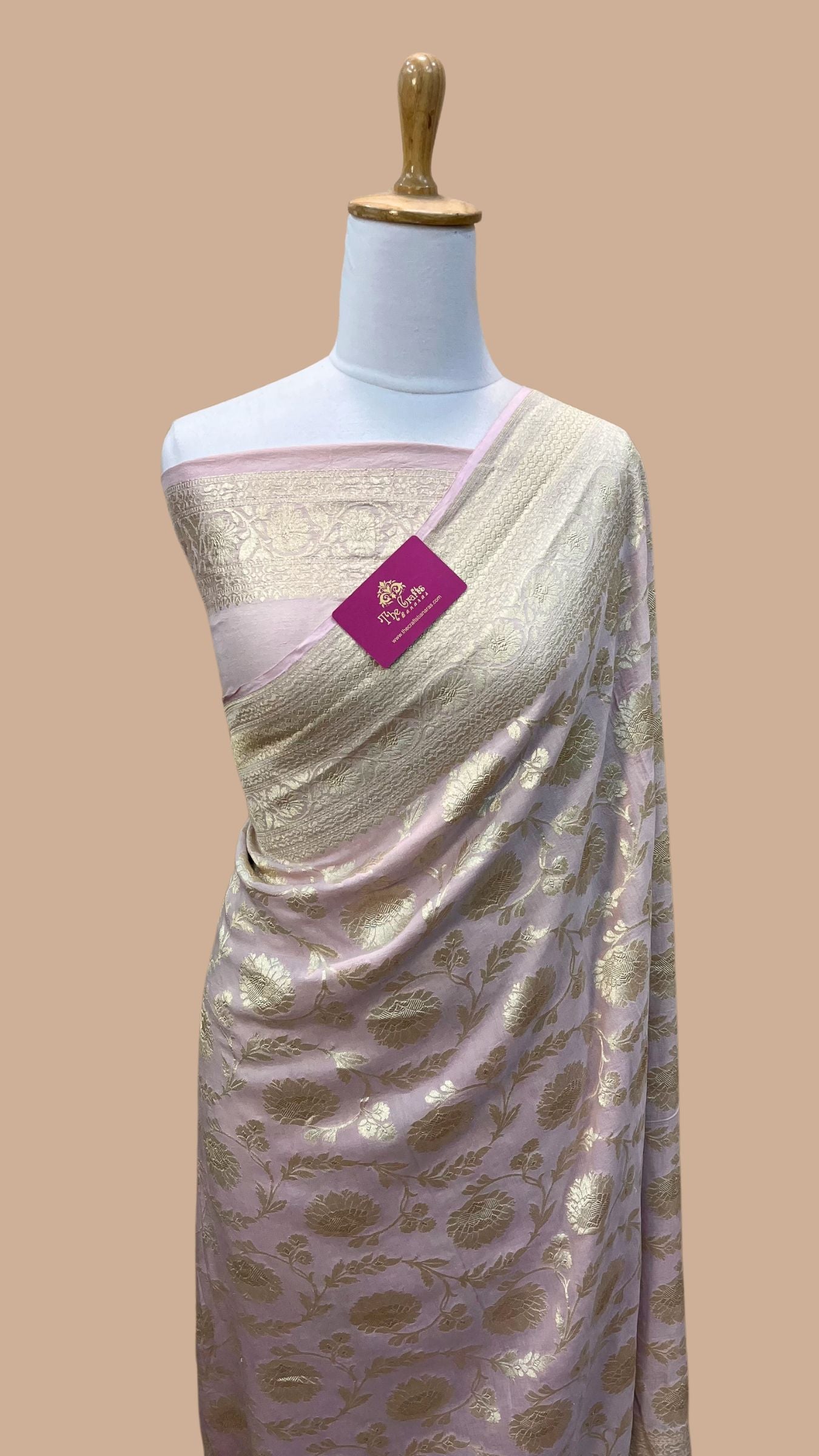 Pure Munga Silk Handloom Banarasi Saree - Jaal Work