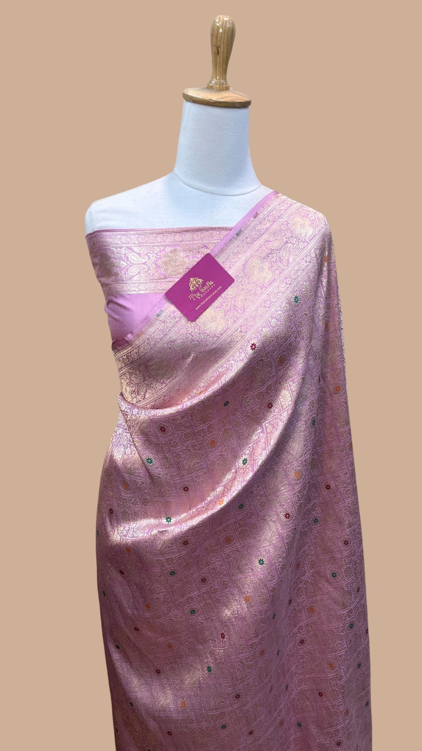 Pure Katan Silk Handloom Banarasi Saree - Tanchui Brocade Meena