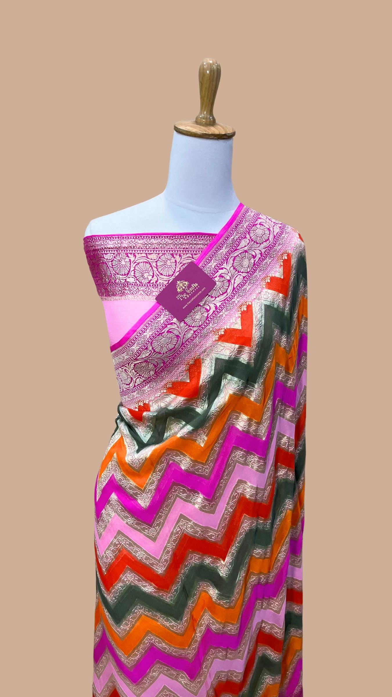 Khaddi Georgette Handloom Banarasi Saree - Water Zari