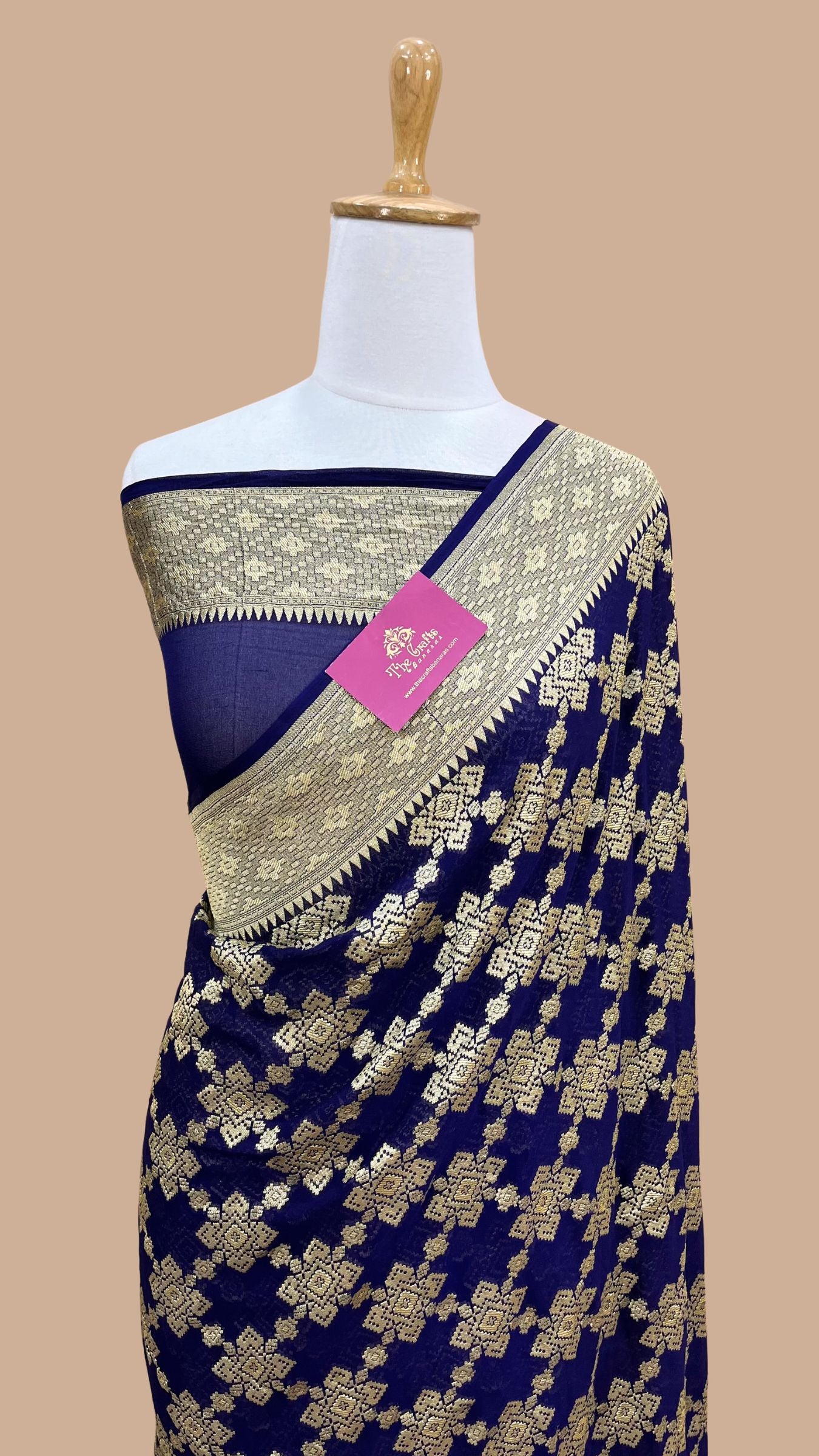 Khaddi Georgette Banarasi Saree - Gold Zari