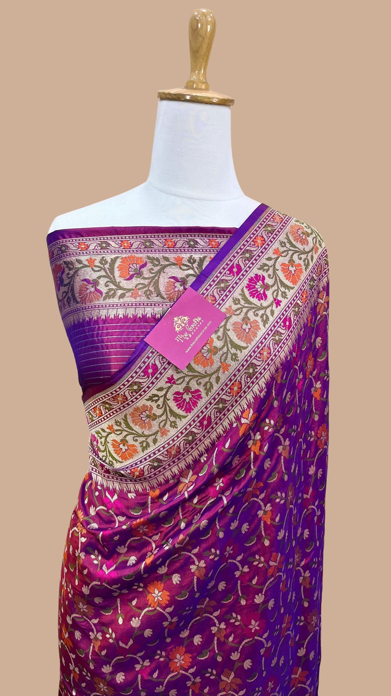 Pure Katan Silk Handloom Banarasi Saree - Jall Work With Meenakari Tilfi