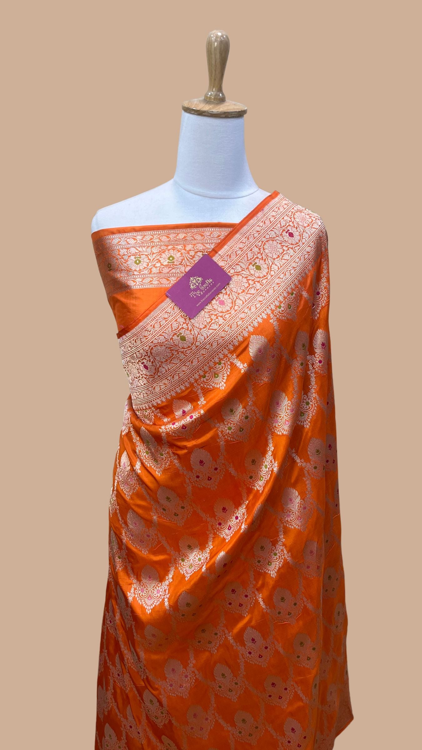 Pure Katan Silk Handloom Banarasi Saree - Jaal Work With Meenakari