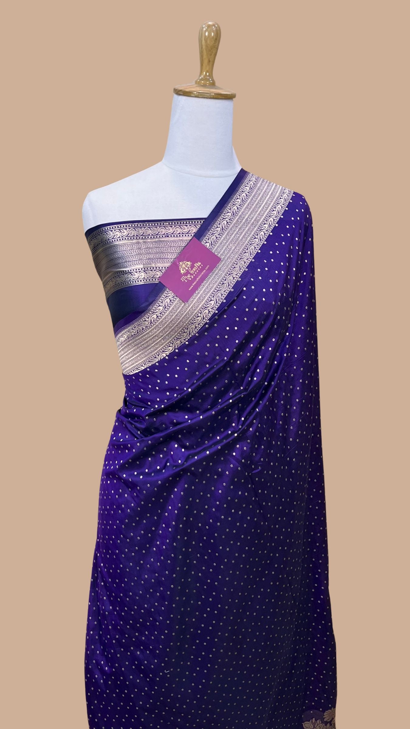 Pure Katan Silk Handloom Banarasi Saree - Chunri Buti