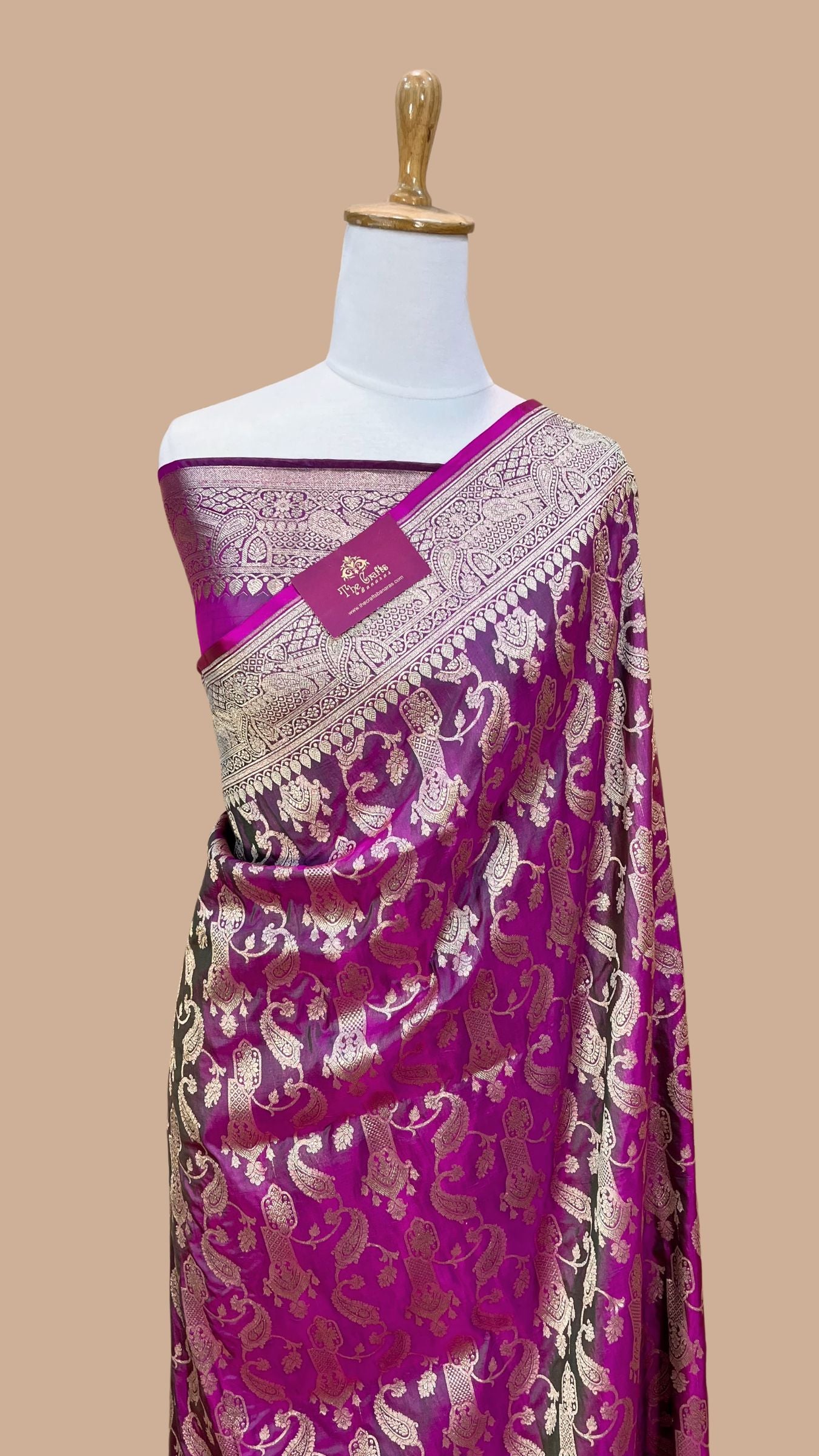 Pure Katan Silk Handloom Banarasi Saree - Jaal work