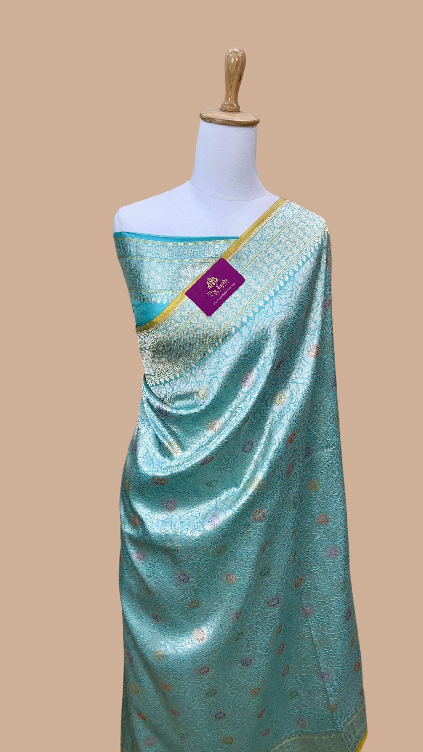 Pure Katan Silk Handloom Banarasi Saree - Kadhua Tanchui Brocade Meena