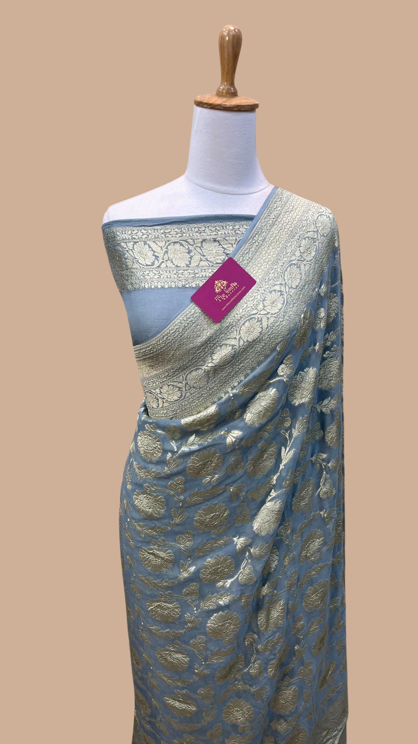 Khaddi Georgette Handloom Banarasi Saree - Water Zari