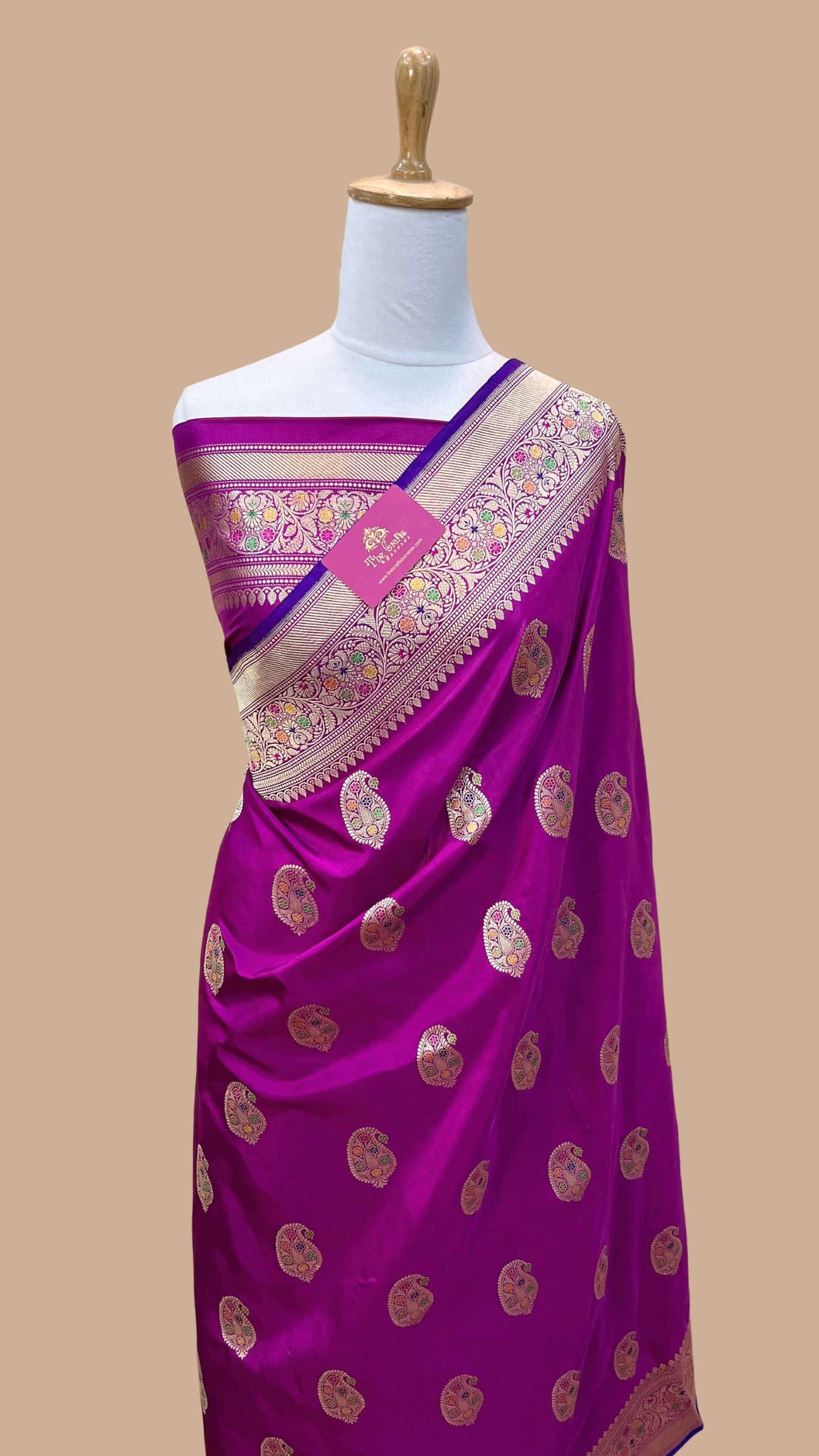 Pure Katan Silk Handloom Banarasi Saree - with kadhua tilfi meenakari motifs