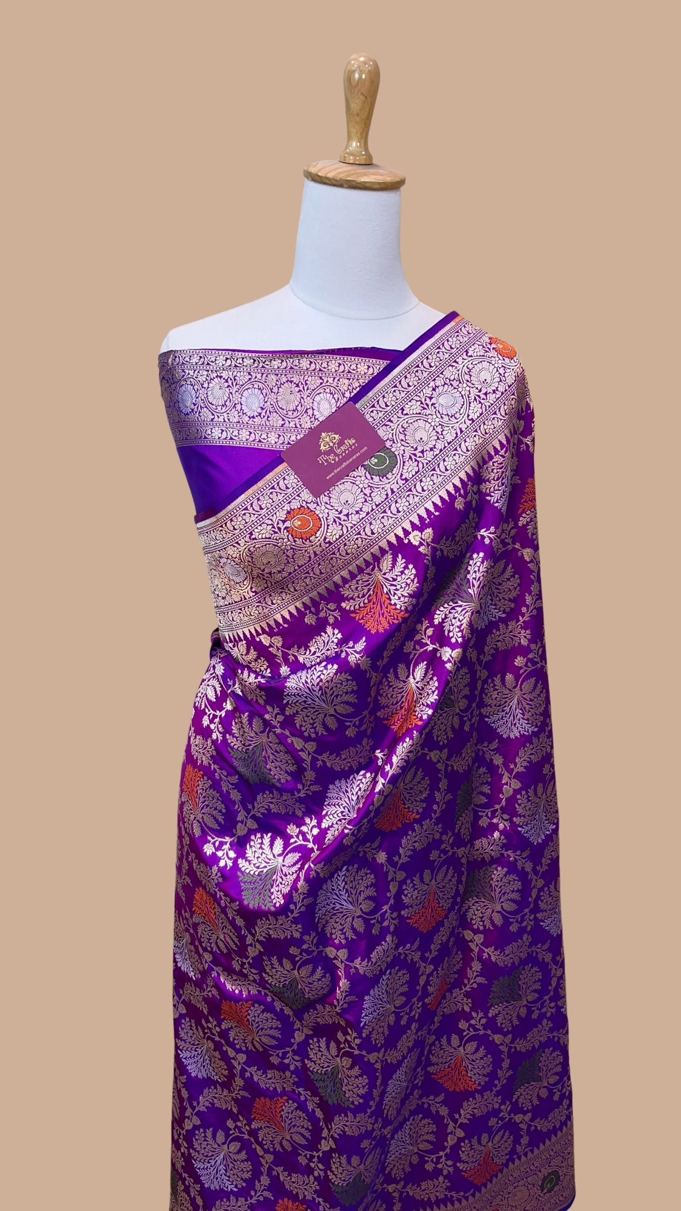 Pure Katan Silk Handloom Banarasi Saree - Jaal With Meenakari