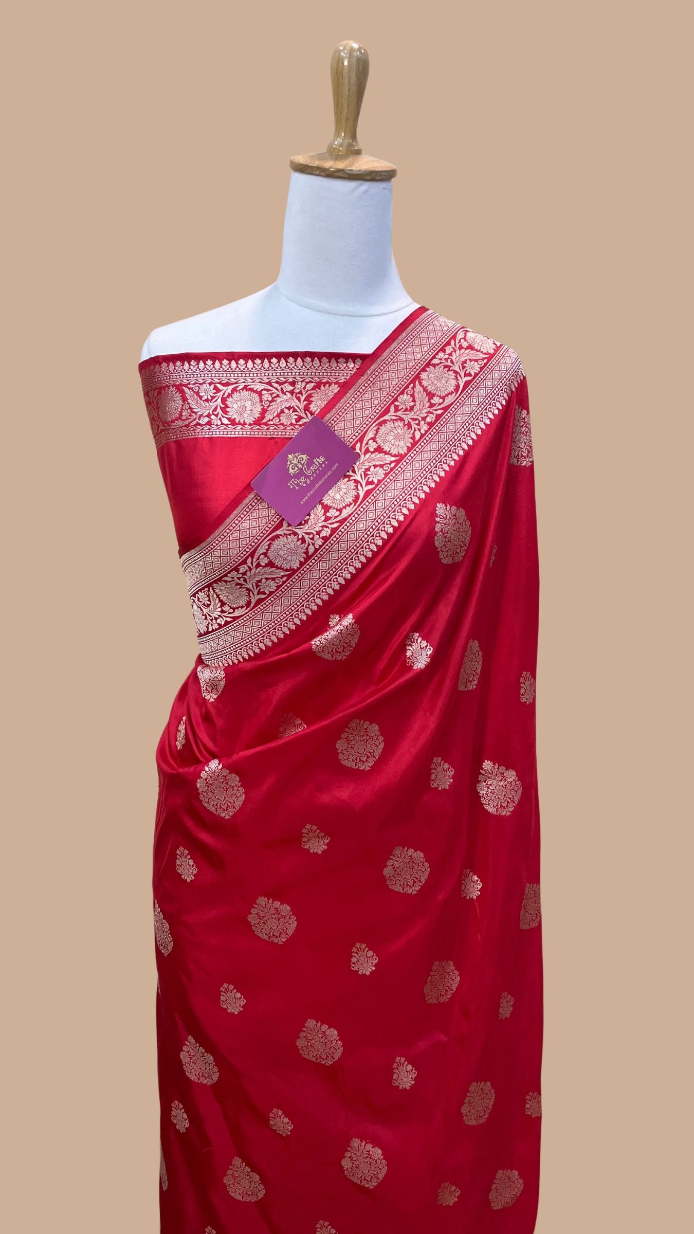 Pure Katan Silk Handloom Banarasi Saree - Jaal work