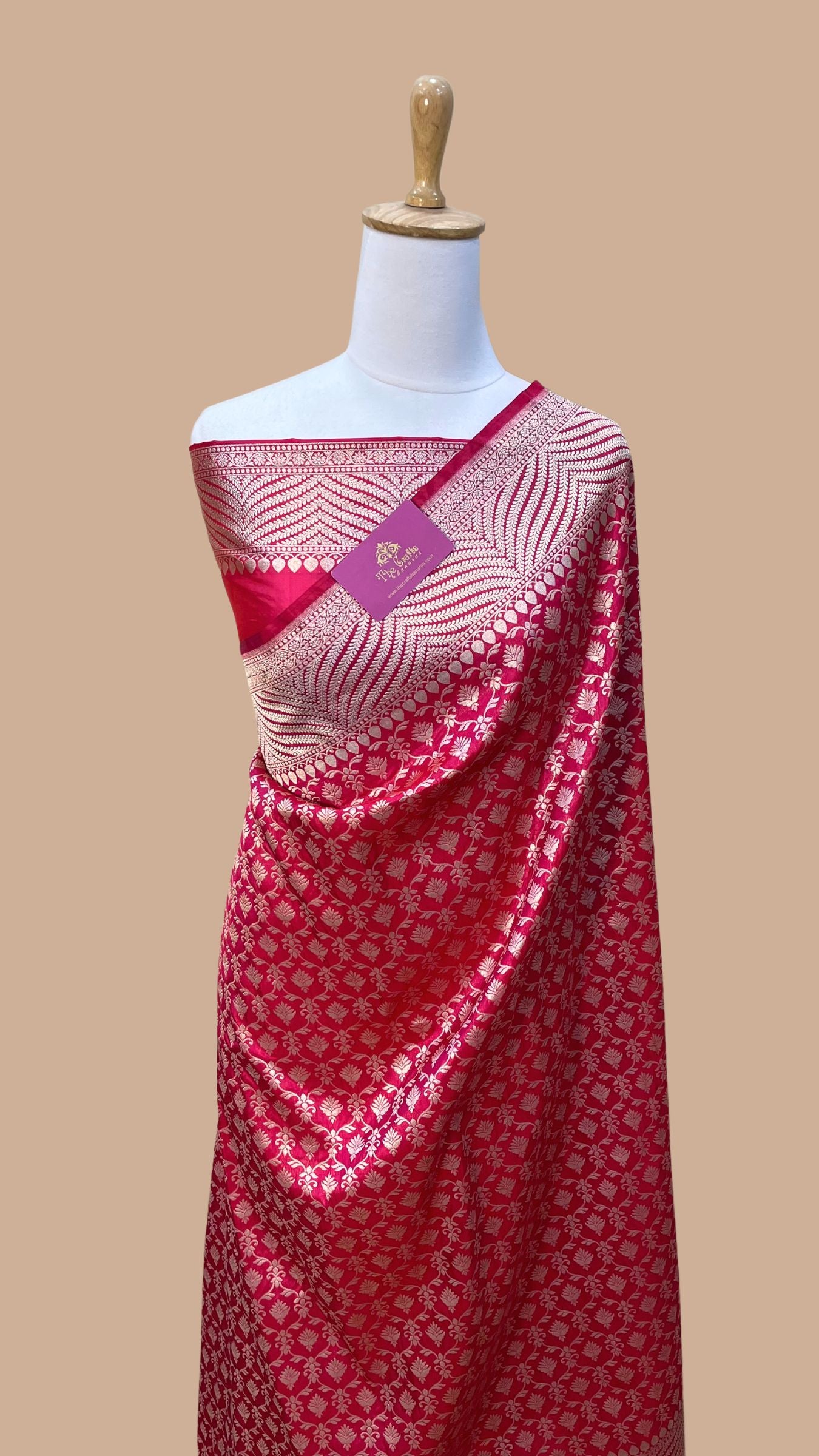 Pure Katan Silk Handloom Banarasi Saree - Jaal work