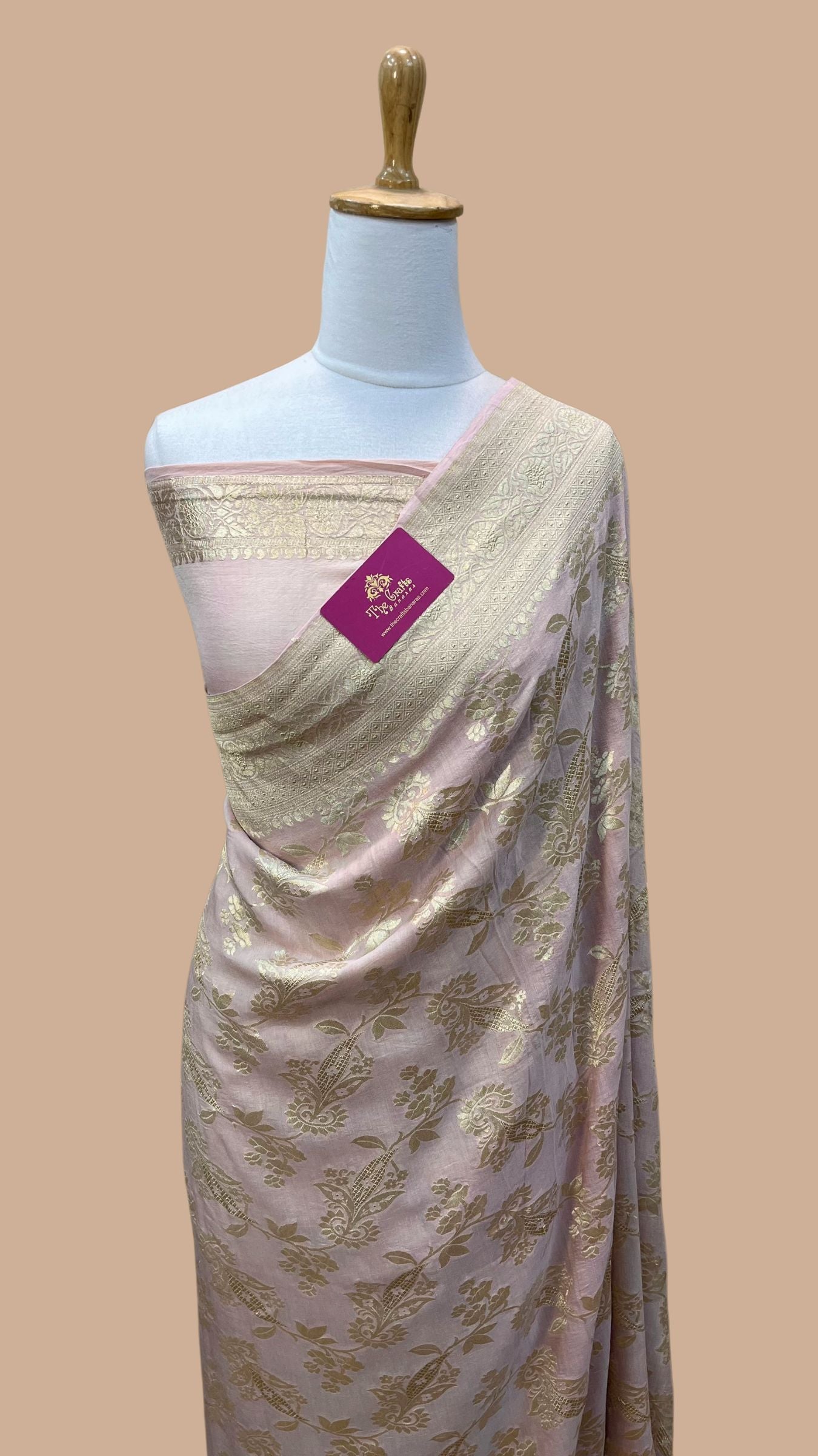 Pure Munga Silk Handloom Banarasi Saree - Jaal Work