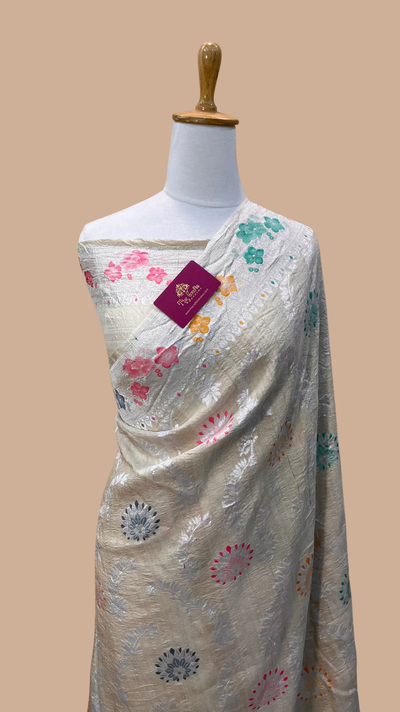 Tussar Georgette Handloom Banarasi Saree - Meenakari