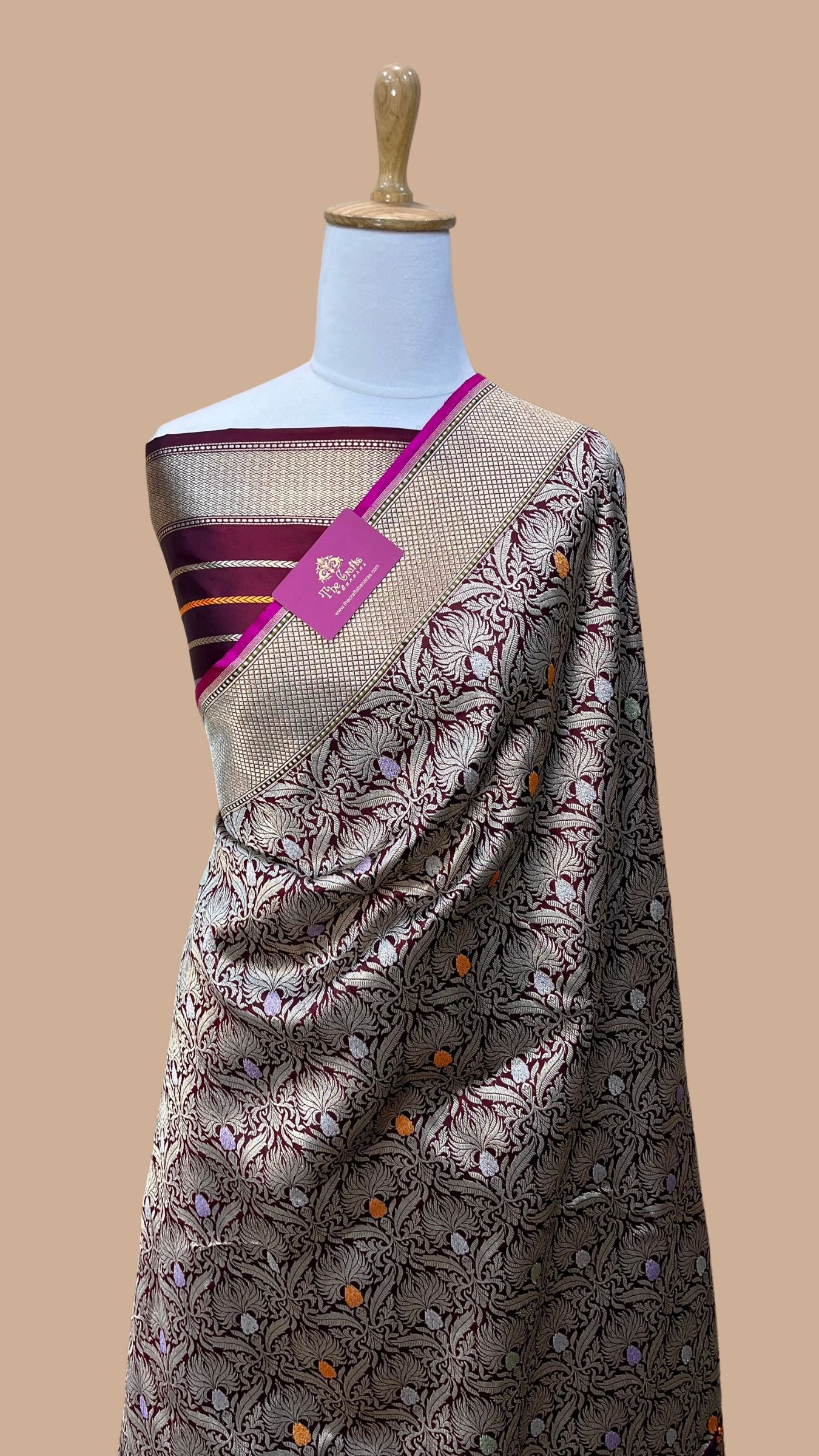 Pure Katan Silk Handloom Banarasi Saree - Kadhua Tanchui Brocade Meena