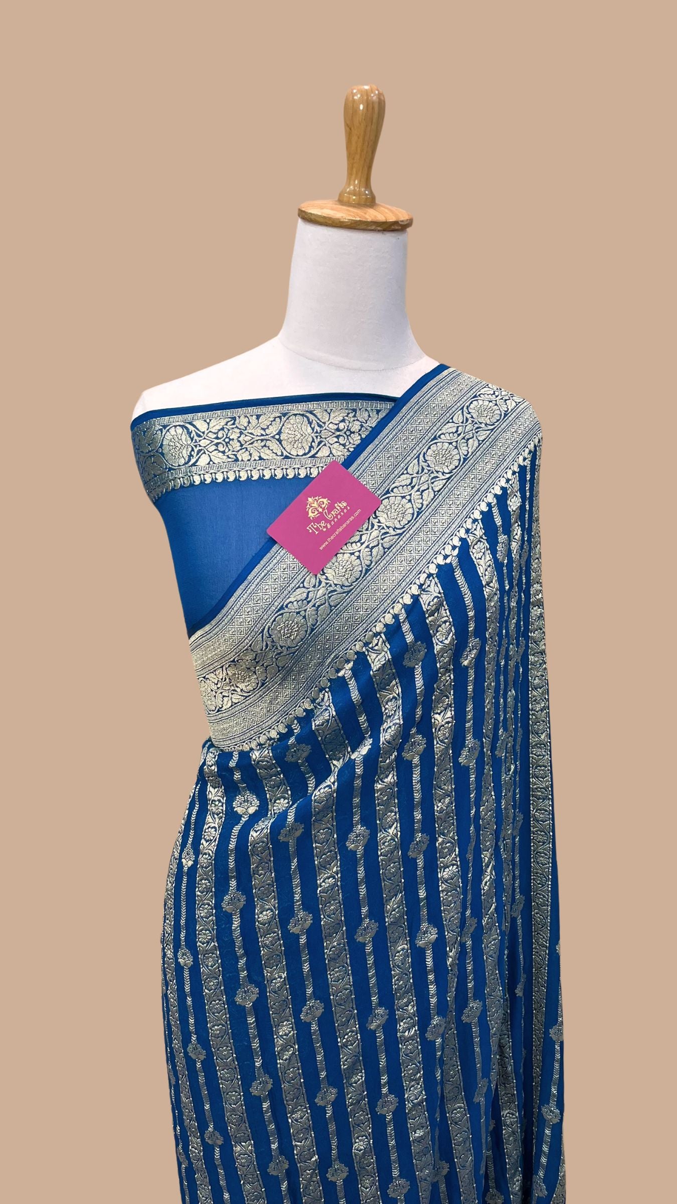 Khaddi Georgette Handloom Banarasi Saree - Water Zari