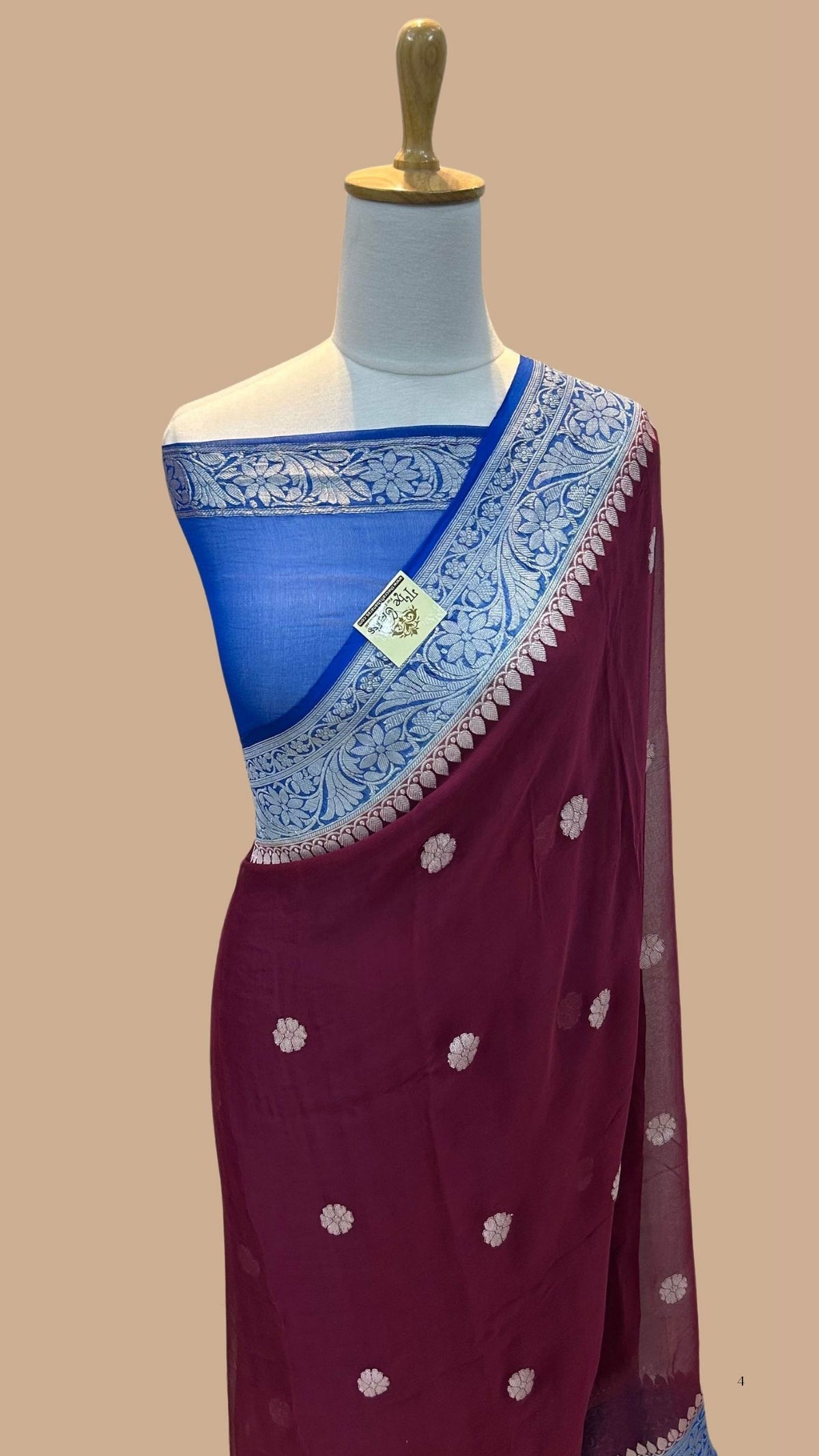 Pure Georgette Banarasi Handloom Saree - Silver Zari