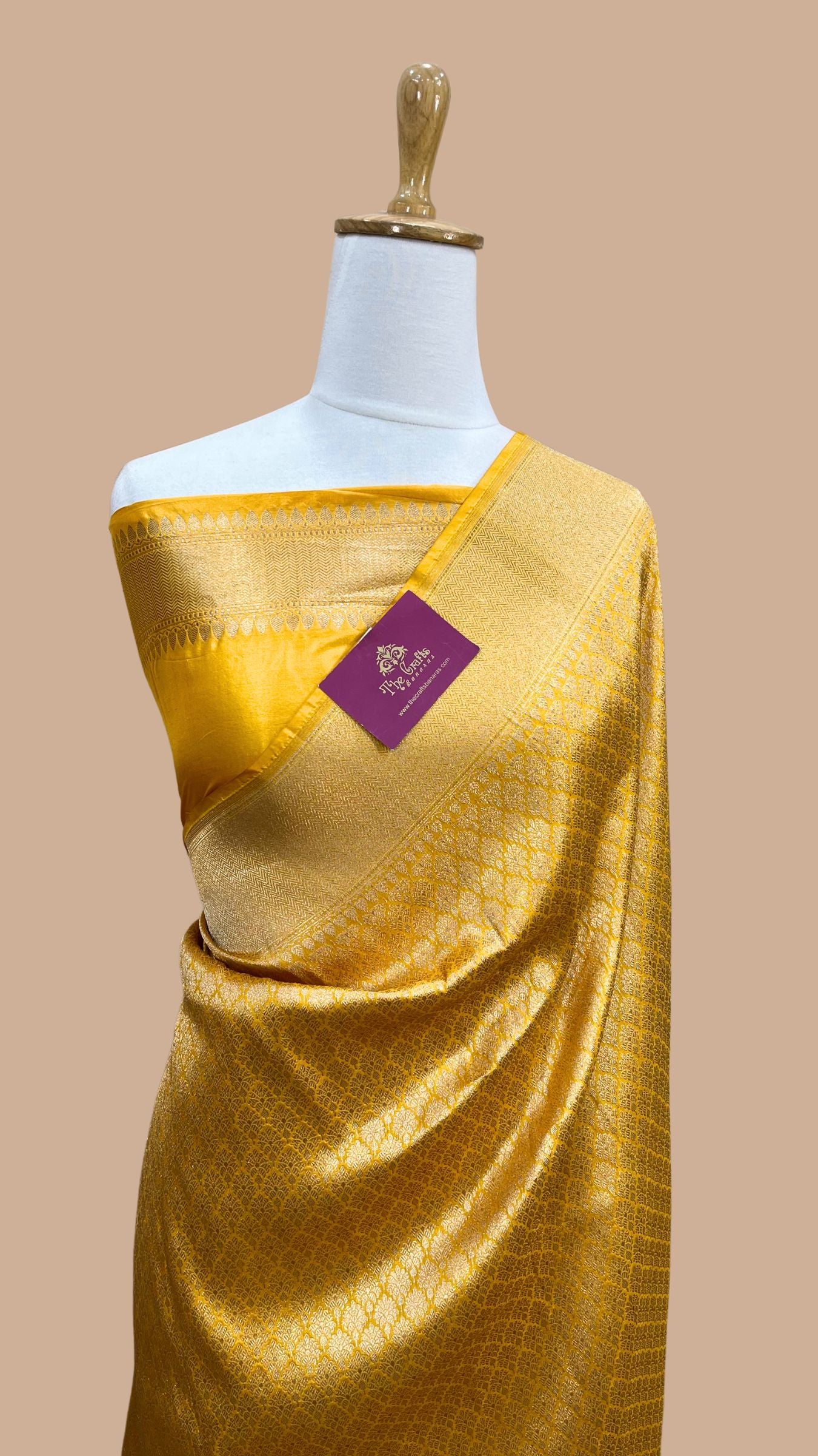 Pure Katan Silk Handloom Banarasi Saree - Tanchui Brocade