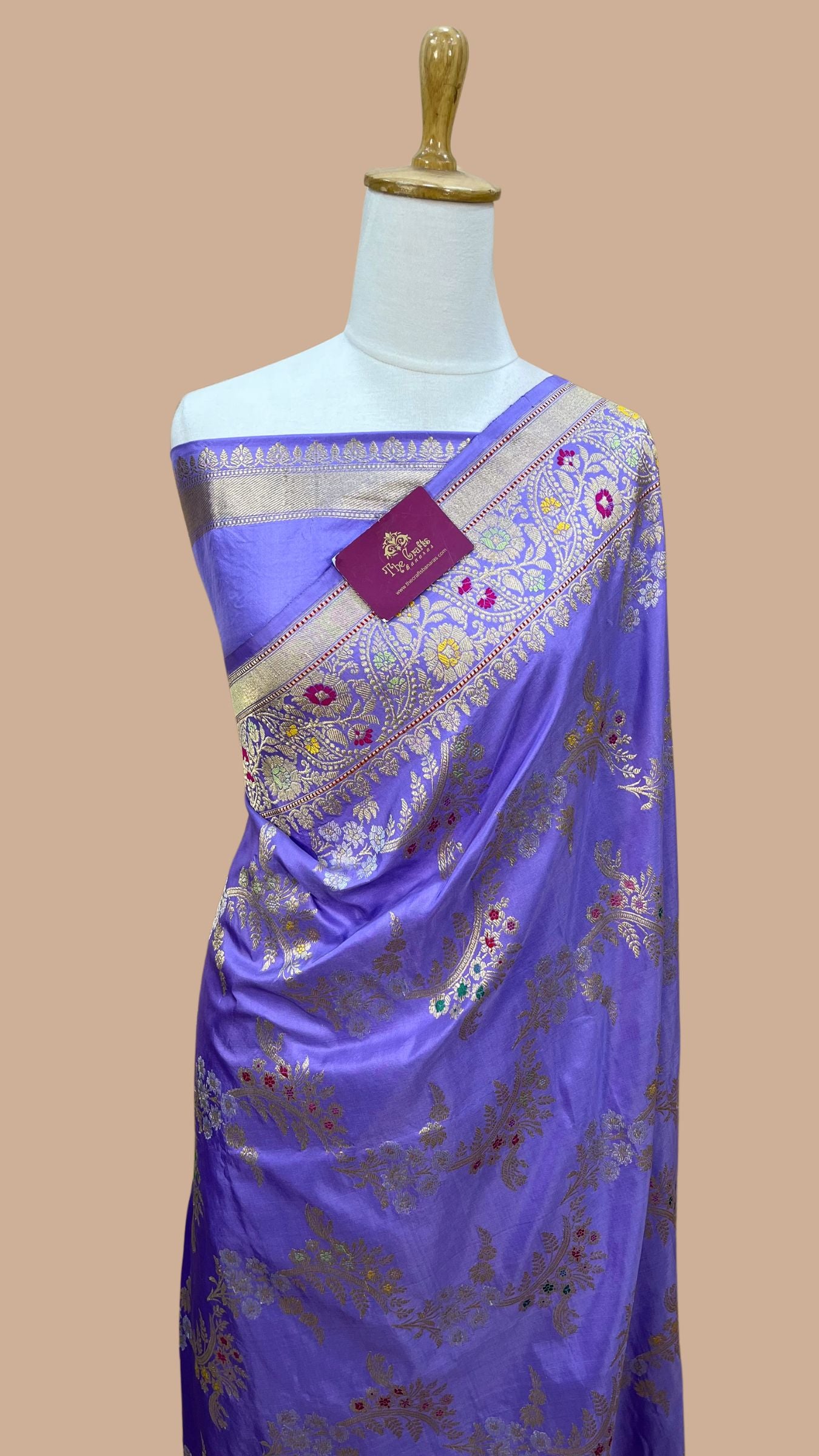 Pure Katan Silk Handloom Banarasi Saree - Kadhua jangla with meenakari