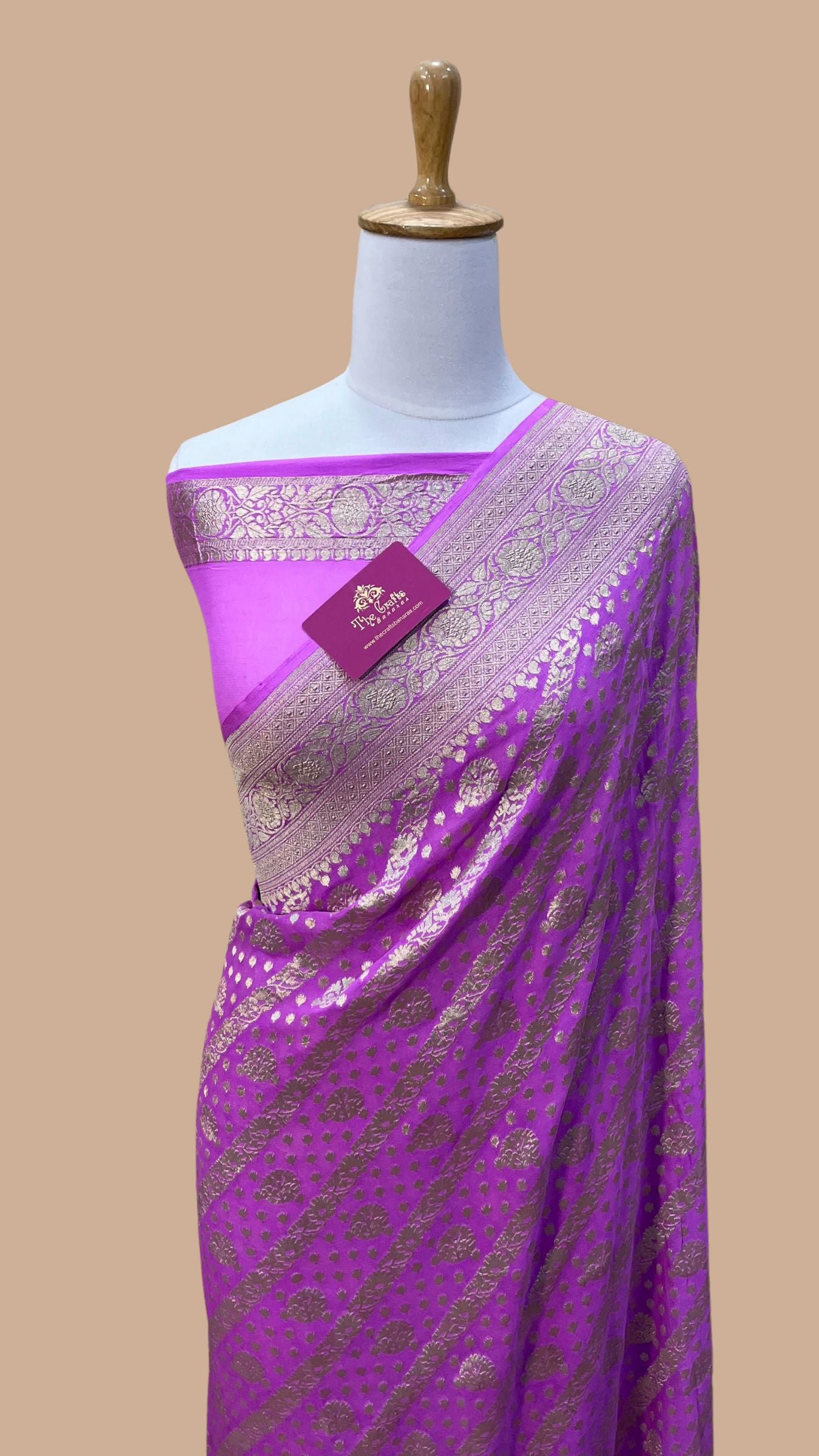 Khaddi Georgette Handloom Banarasi Saree - Water Zari