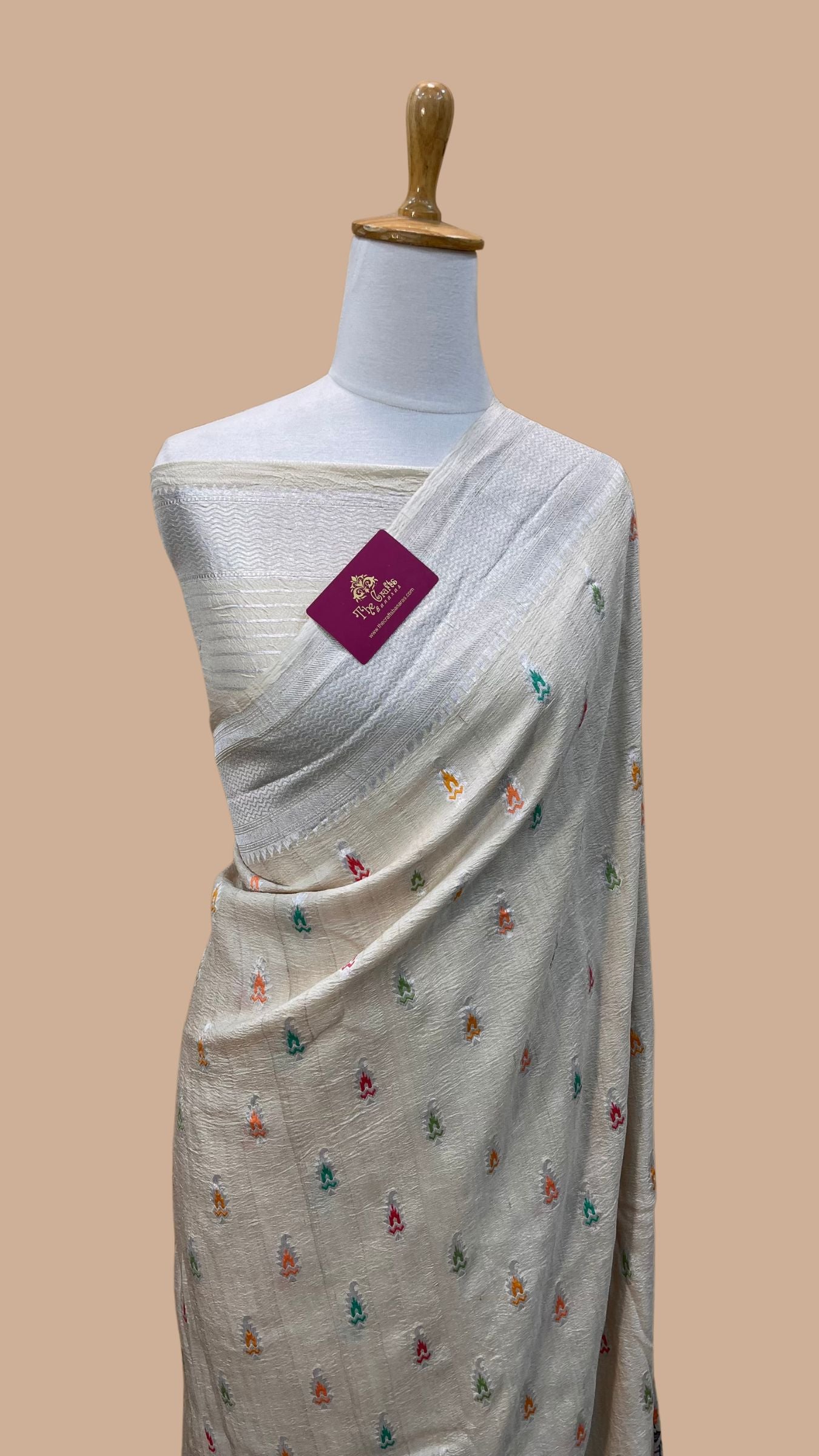 Tussar Georgette Handloom Banarasi Saree - Meenakari