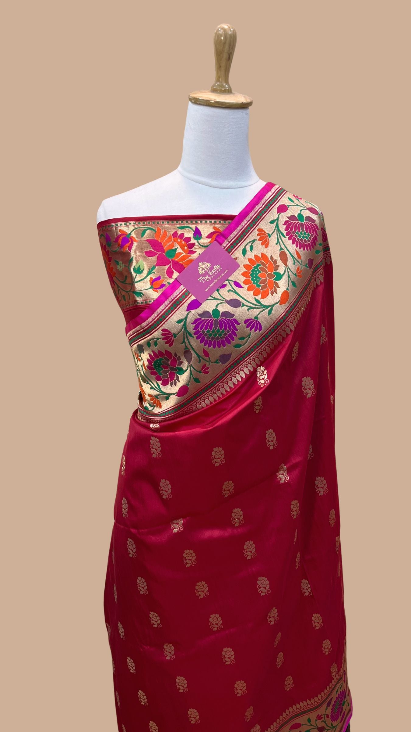 Pure Katan Silk Handloom Banarasi Saree - with paithani meenakari border