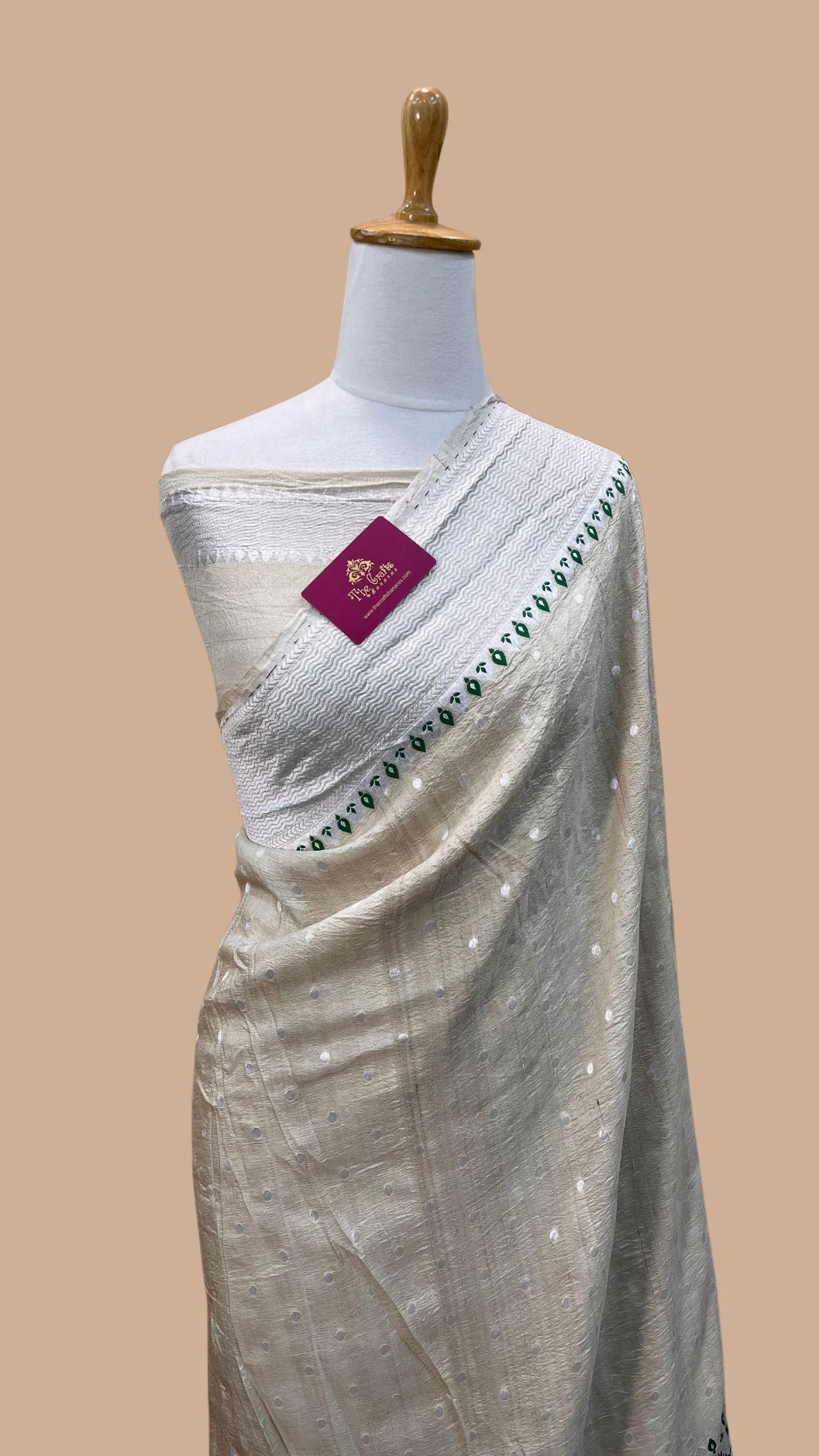 Tussar Georgette Handloom Banarasi Saree - Meenakari