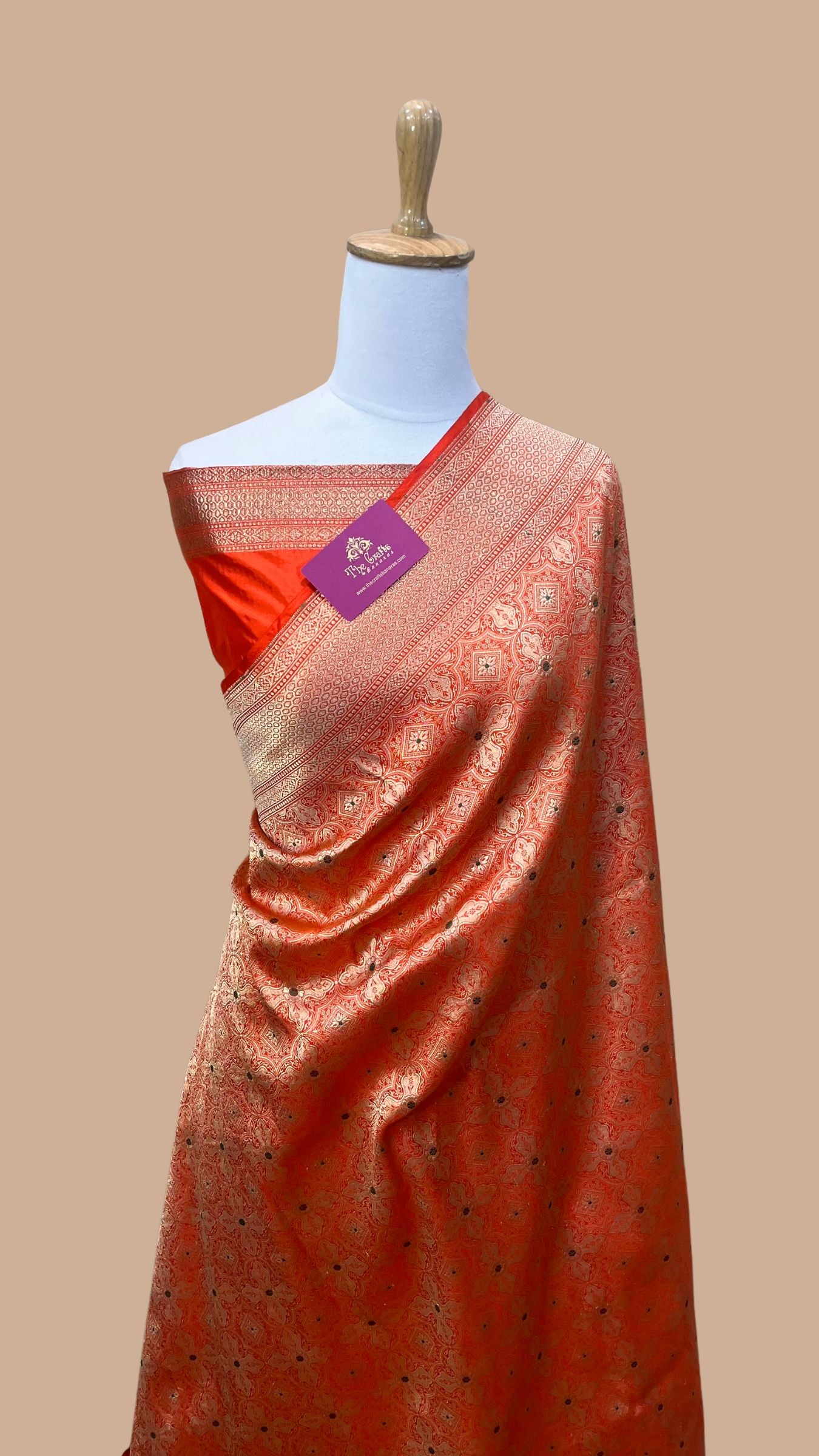 Pure Katan Silk Handloom Banarasi Saree - Tanchui Brocade Meena