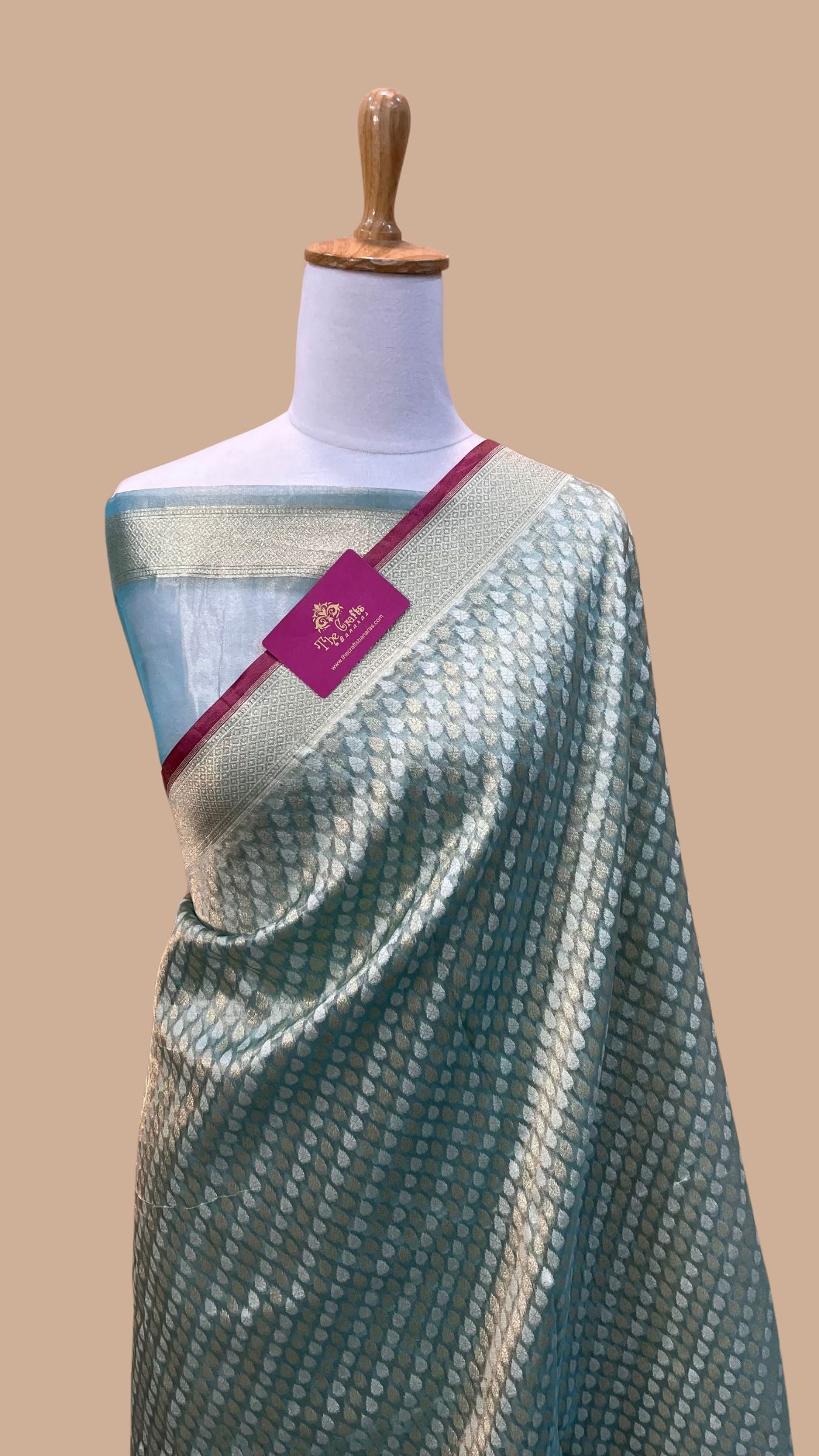 Pure Tissue Silk Handloom Banarasi Saree - Reshmi Zari