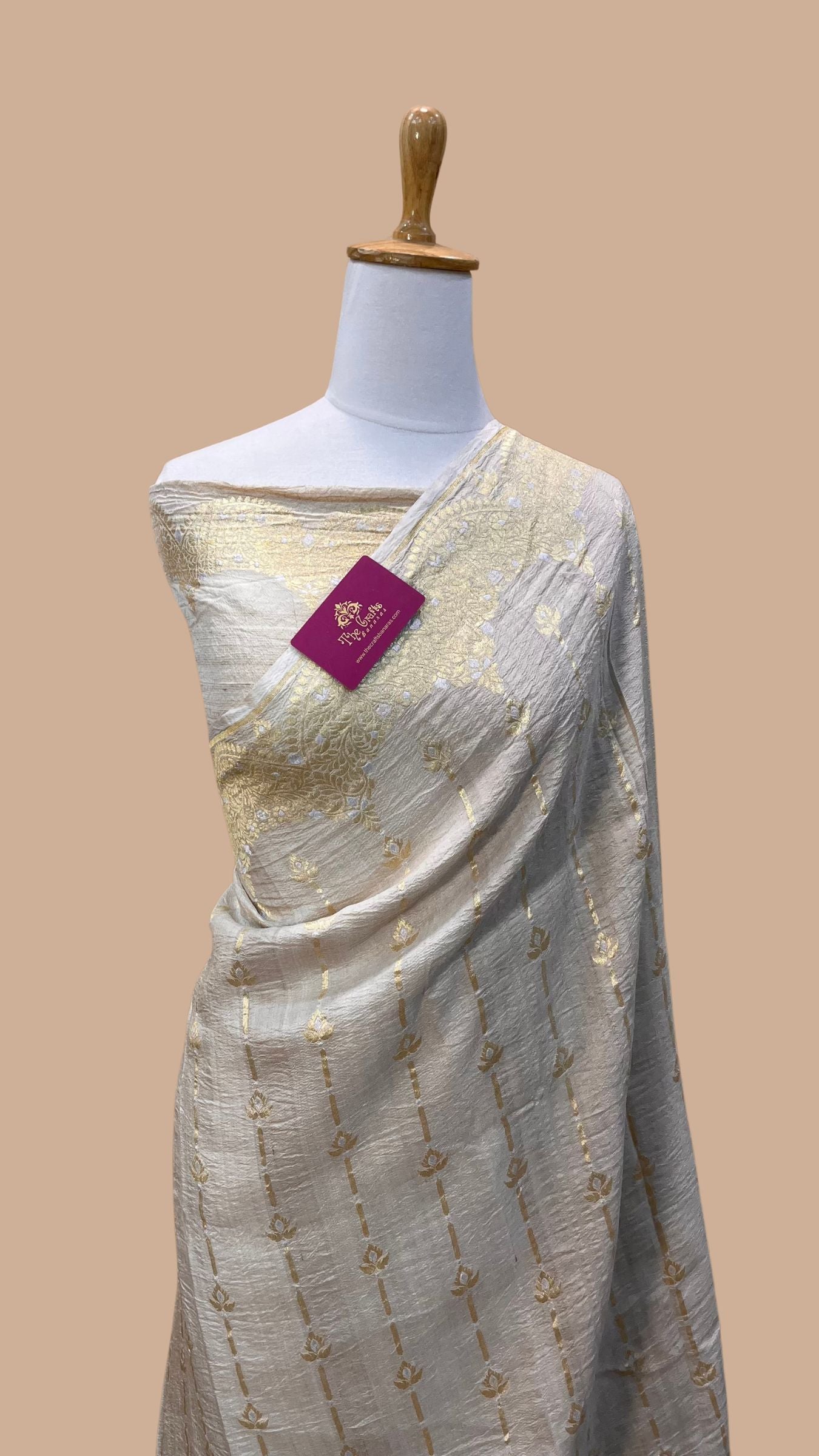 Tussar Georgette Handloom Banarasi Saree - Meenakari