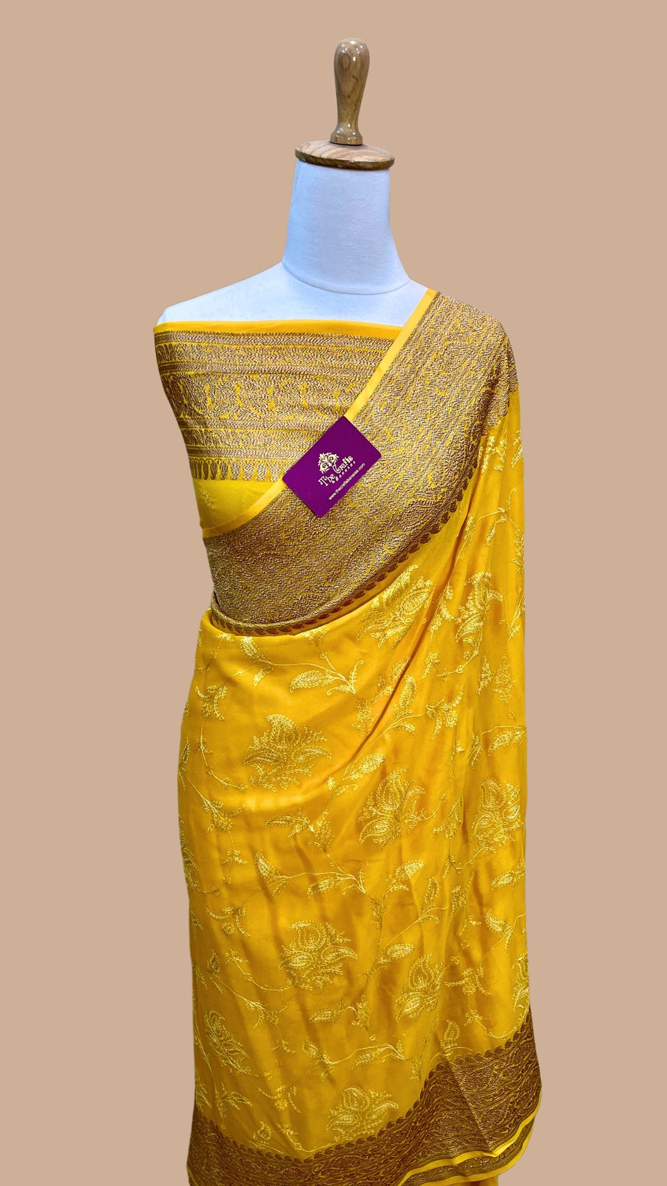 Pure Georgette Handloom Banarasi Saree - With Chikankari All Over
