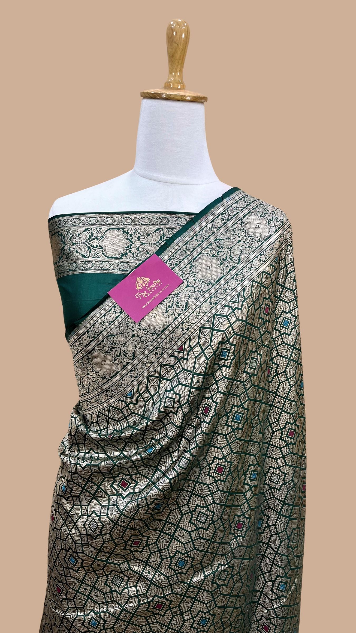 Pure Katan Silk Handloom Banarasi Saree - Tanchui Brocade Meena