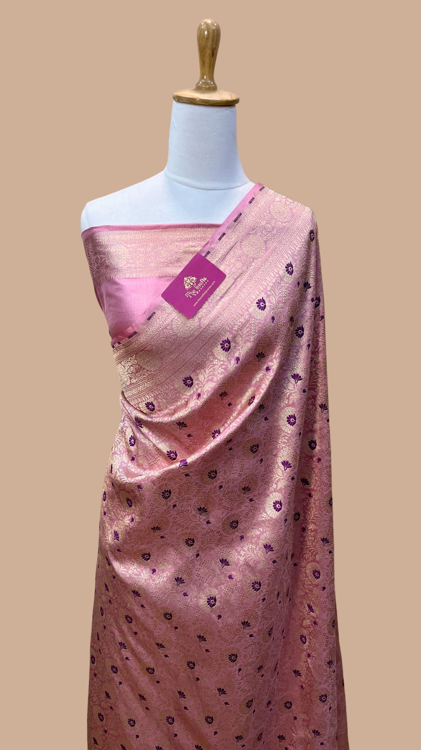 Pure Katan Silk Handloom Banarasi Saree - Tanchui Brocade Meena