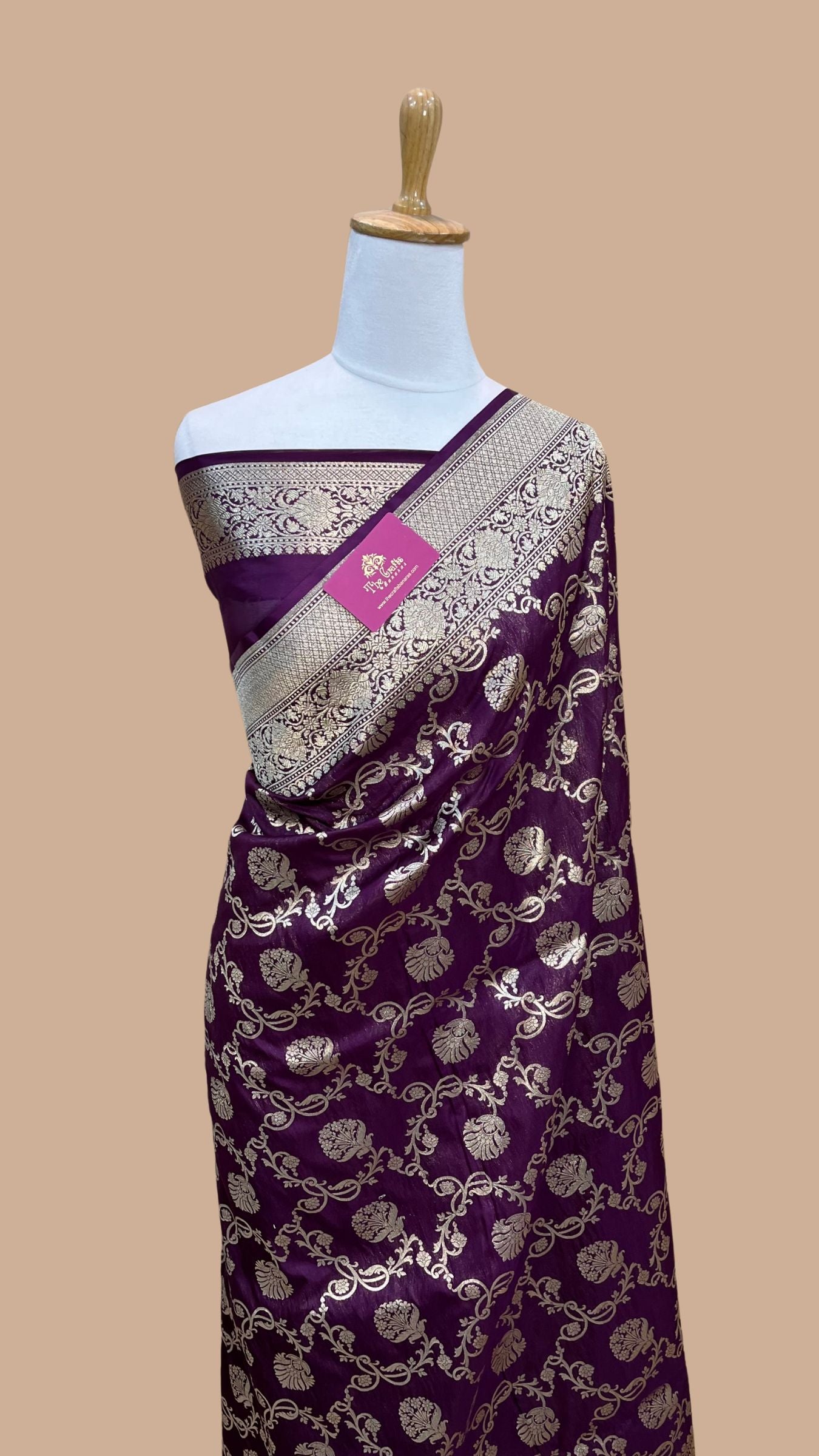 Pure Katan Silk Handloom Banarasi Saree - Jaal work