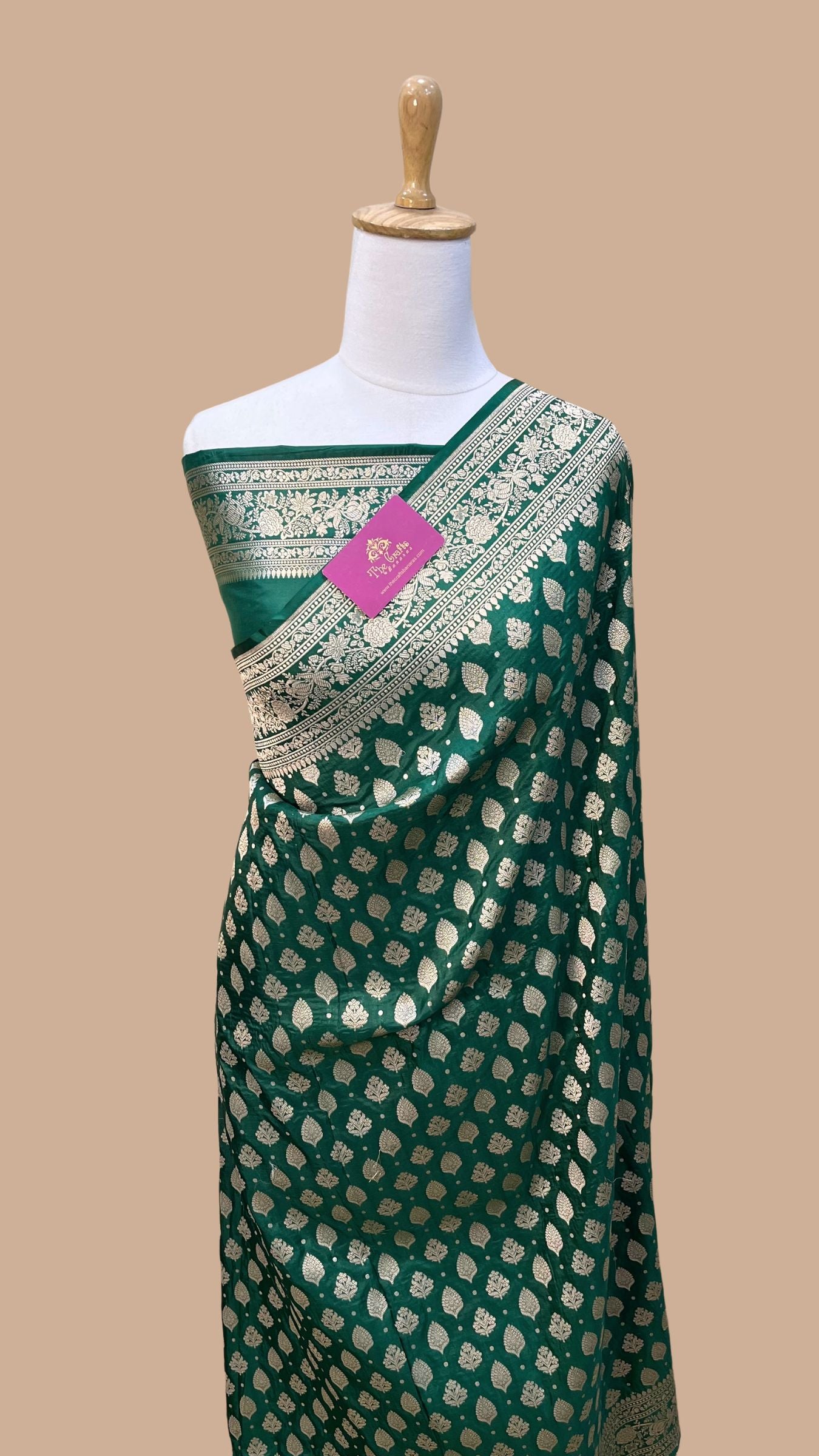 Pure Katan Silk Handloom Banarasi Saree - Jaal work