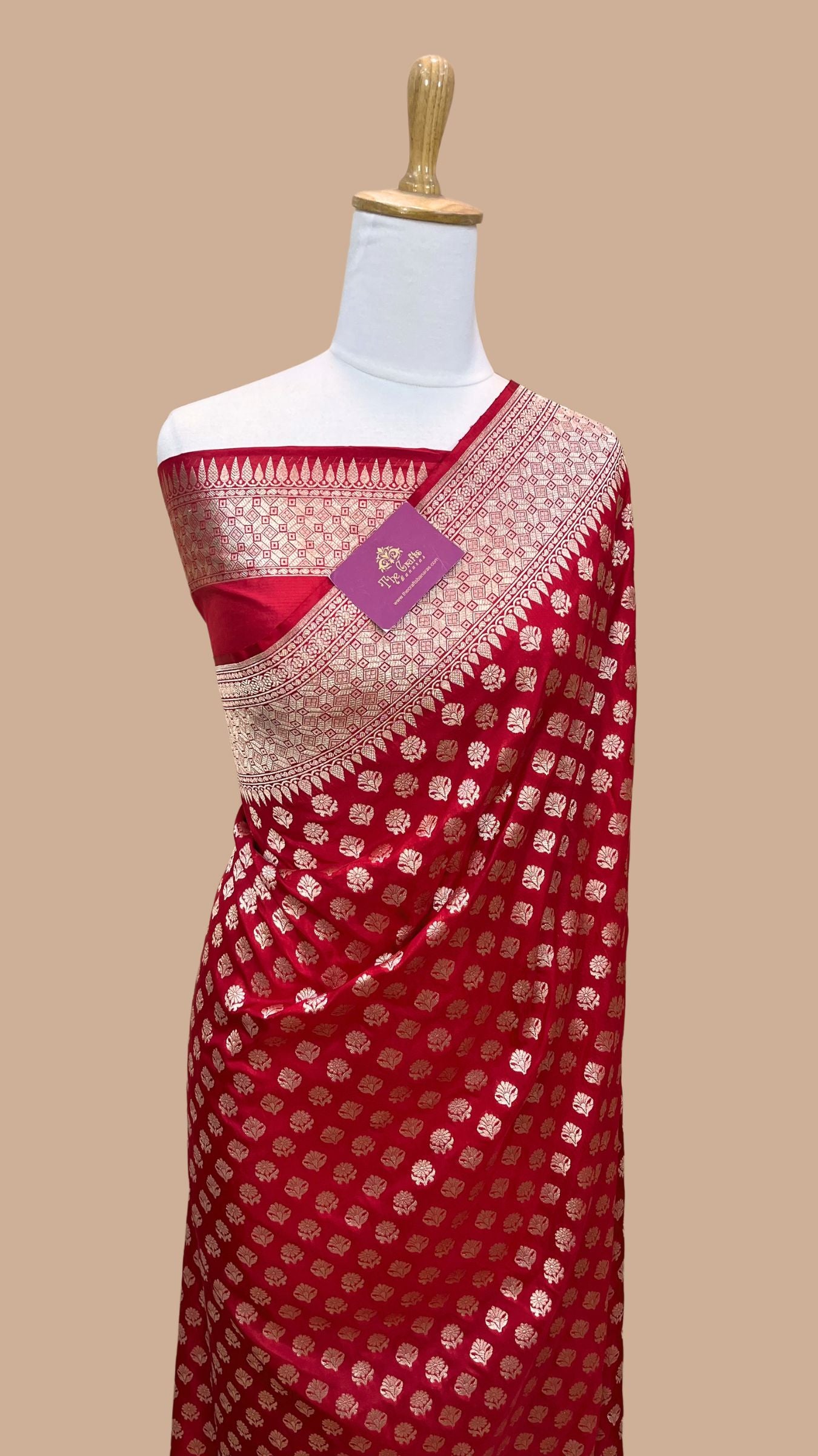 Pure Katan Silk Handloom Banarasi Saree - Jaal work