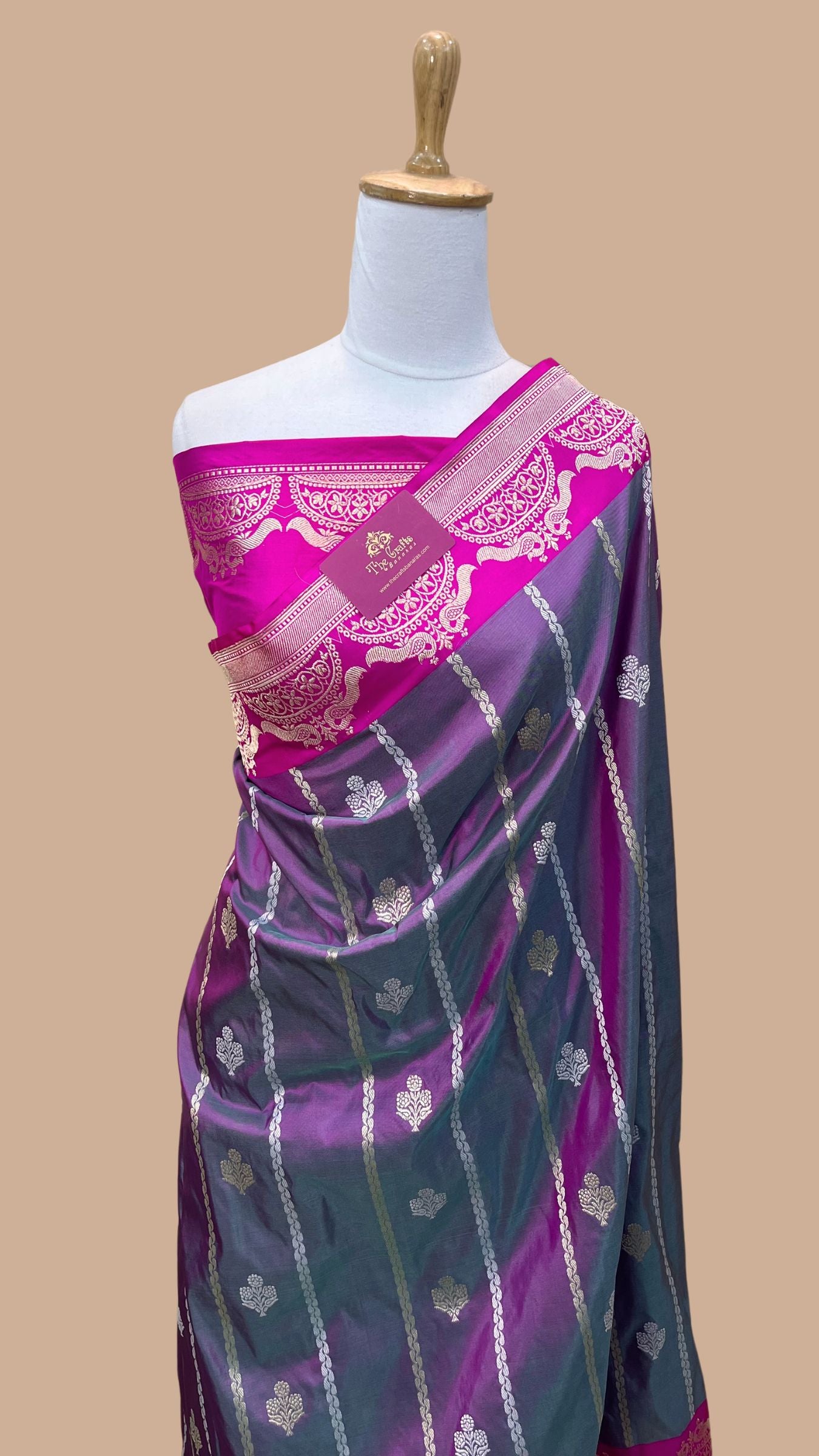 Pure Katan Silk Handloom Banarasi Saree - with sona rupa kadhua motifs