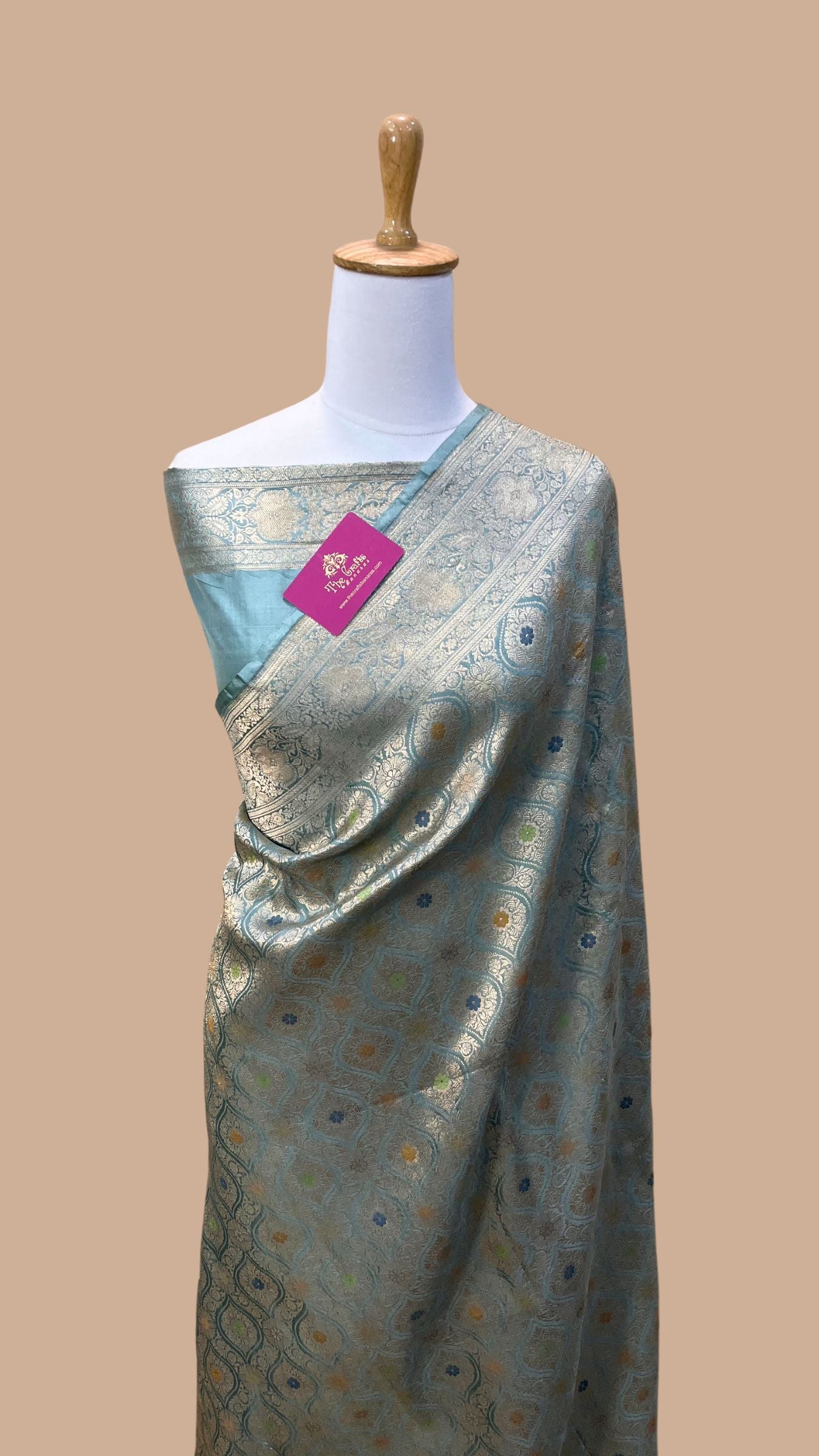 Pure Katan Silk Handloom Banarasi Saree - Tanchui Brocade Meena