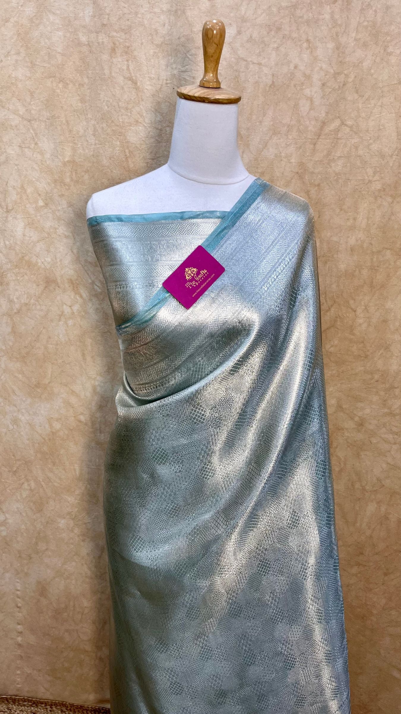 Pure Tissue Brocade Banarasi Saree