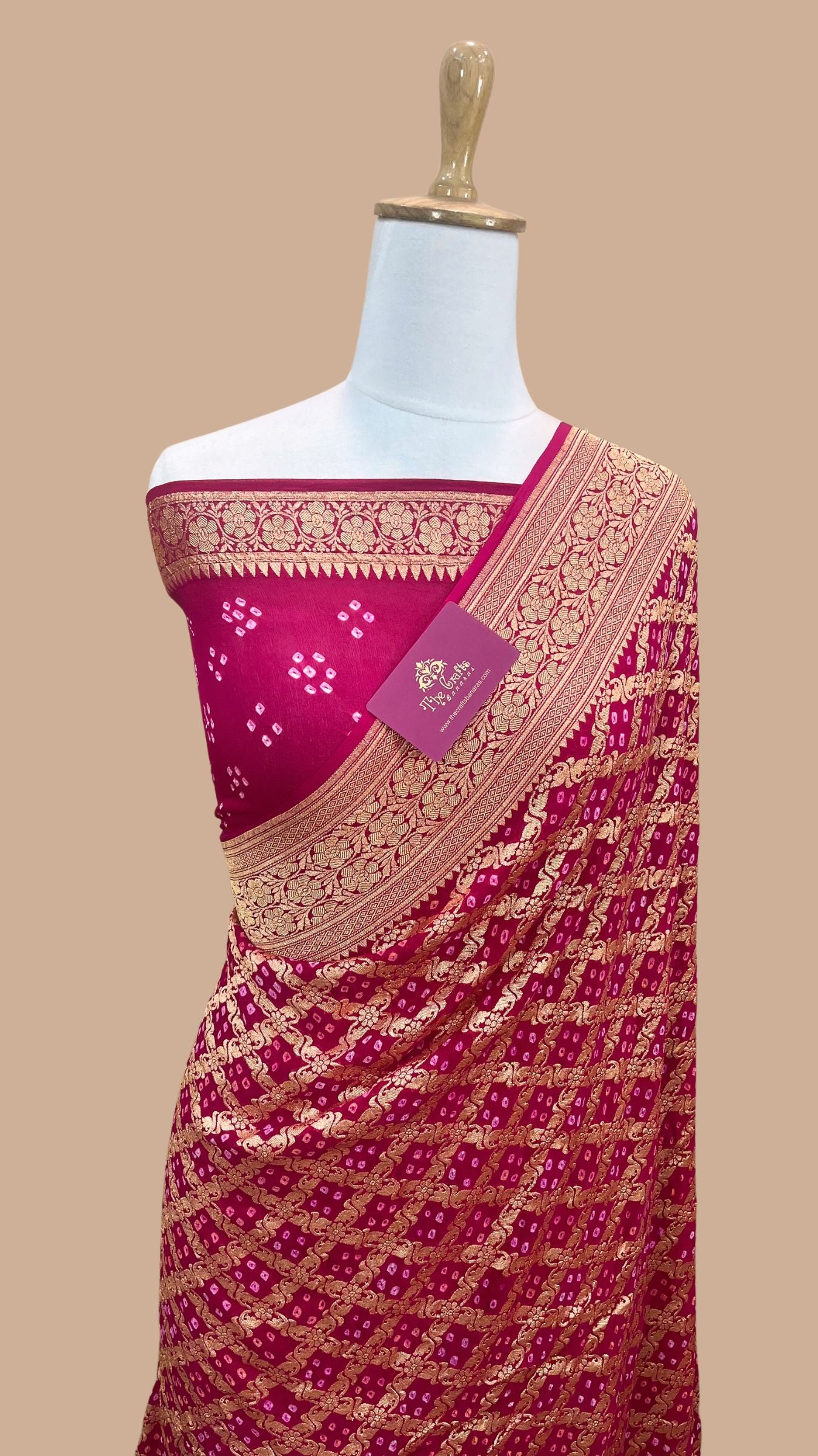 Pure Georgette Banarasi Handloom Bandhej Saree