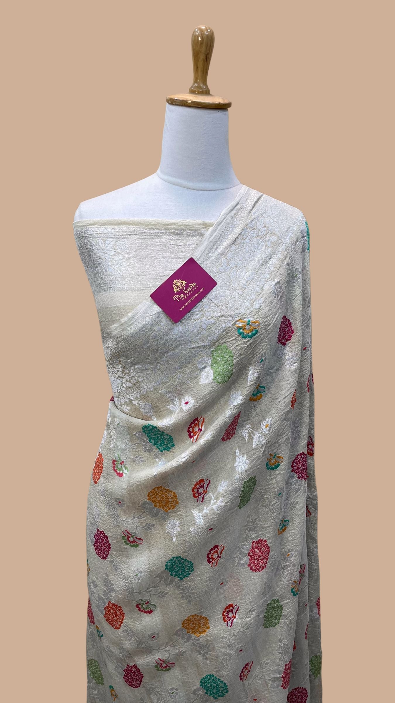 Tussar Georgette Handloom Banarasi Saree - Meenakari