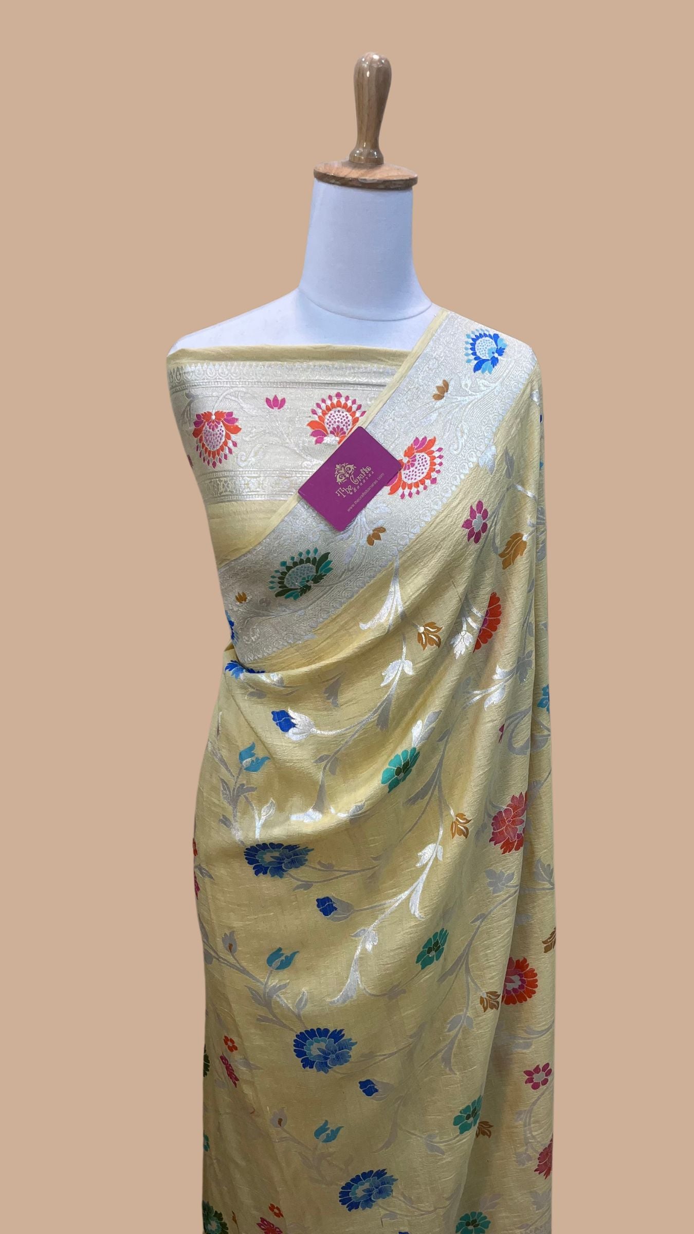 Tussar Georgette Handloom Banarasi Saree - Jaal with Meenakari
