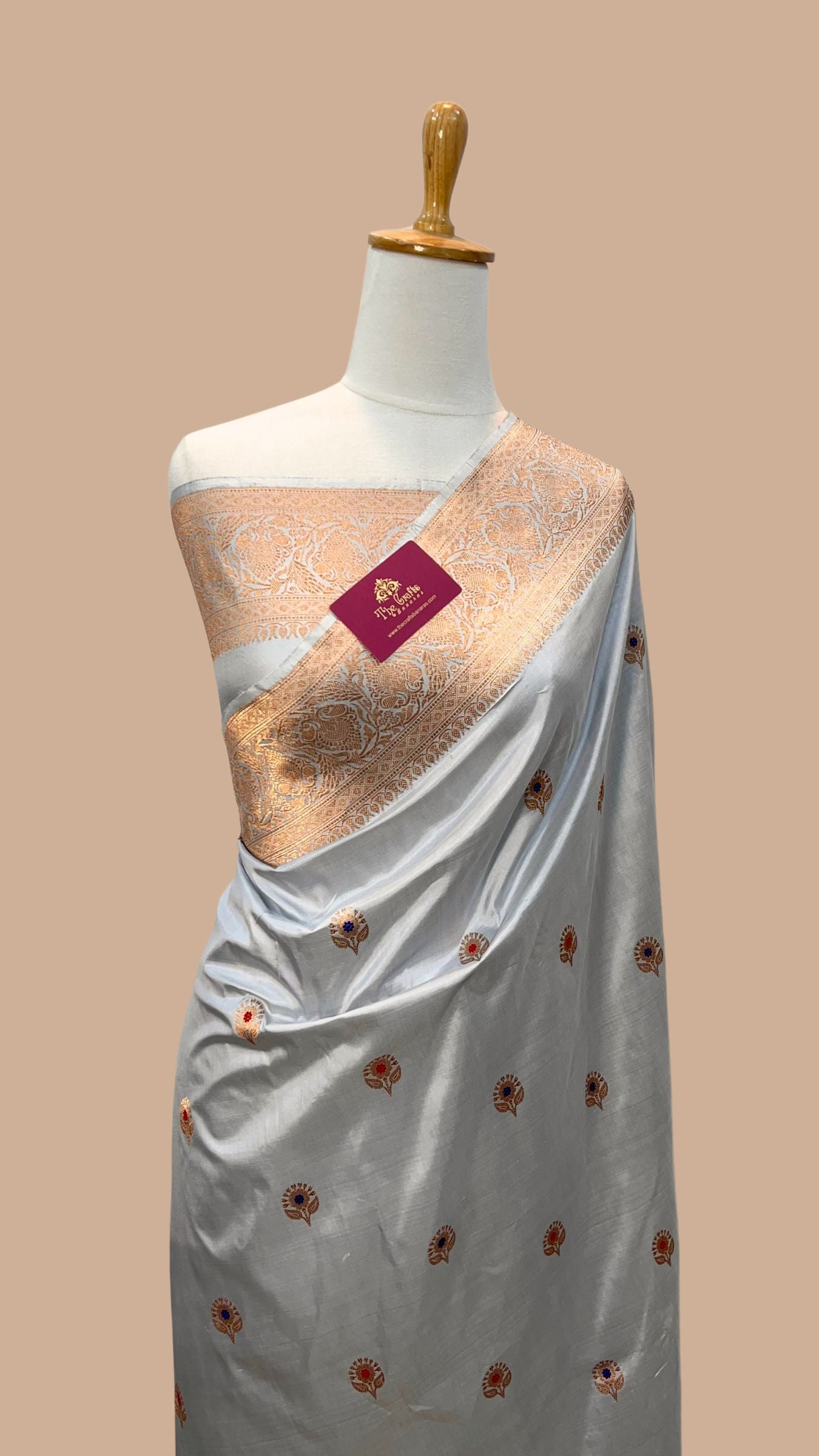 Pure Katan Silk Handloom Banarasi Saree - Kadhua Buti