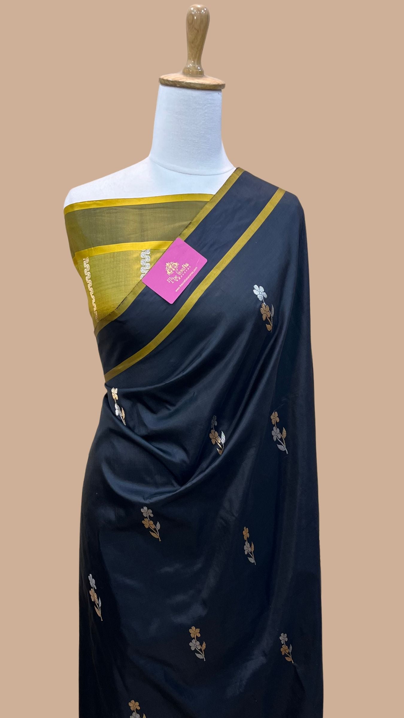 Pure Mango Silk Handloom Banarasi Saree - With Sona Roopa Motifs