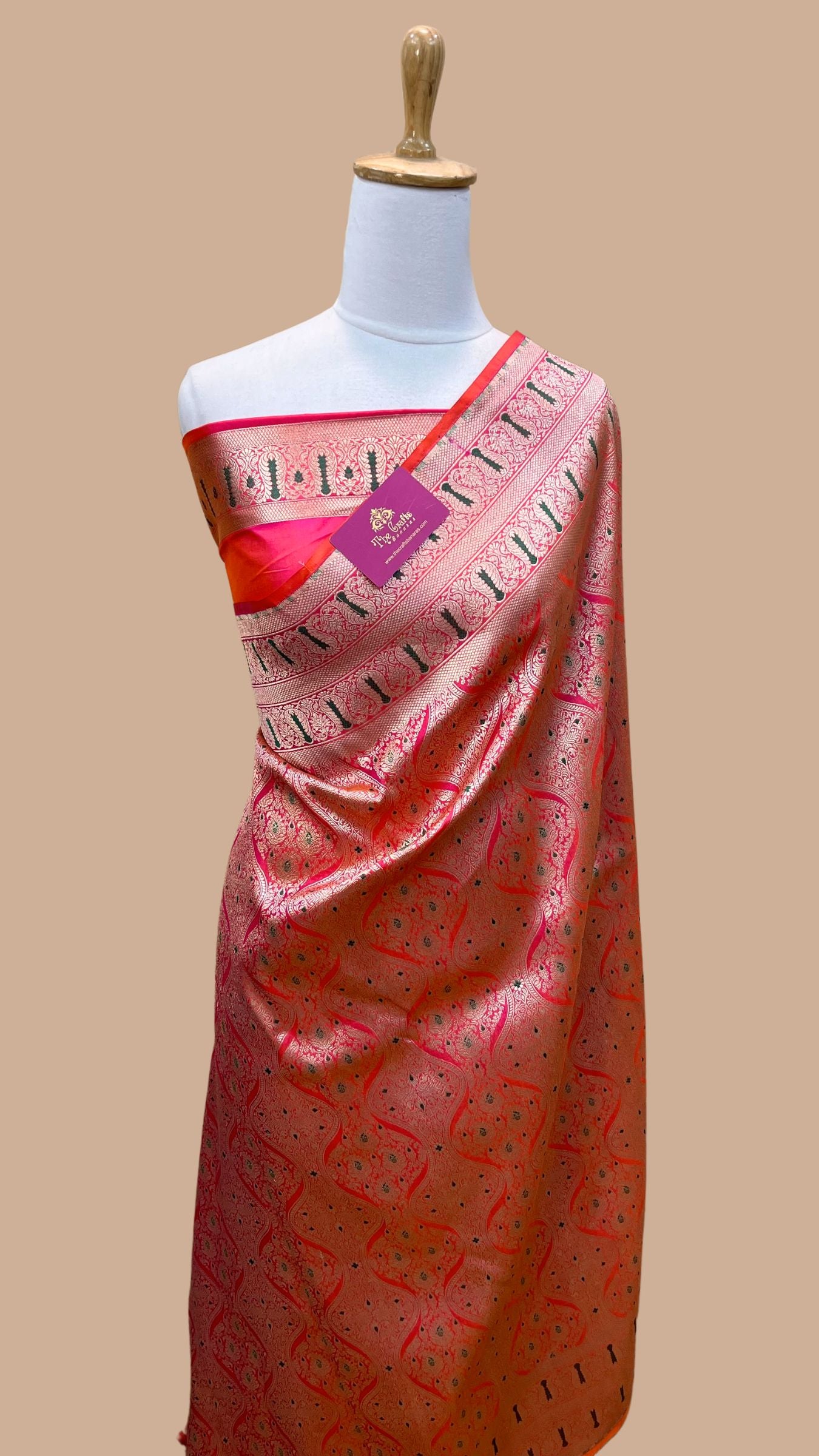 Pure Katan Silk Handloom Banarasi Saree - Tanchui Brocade Meena