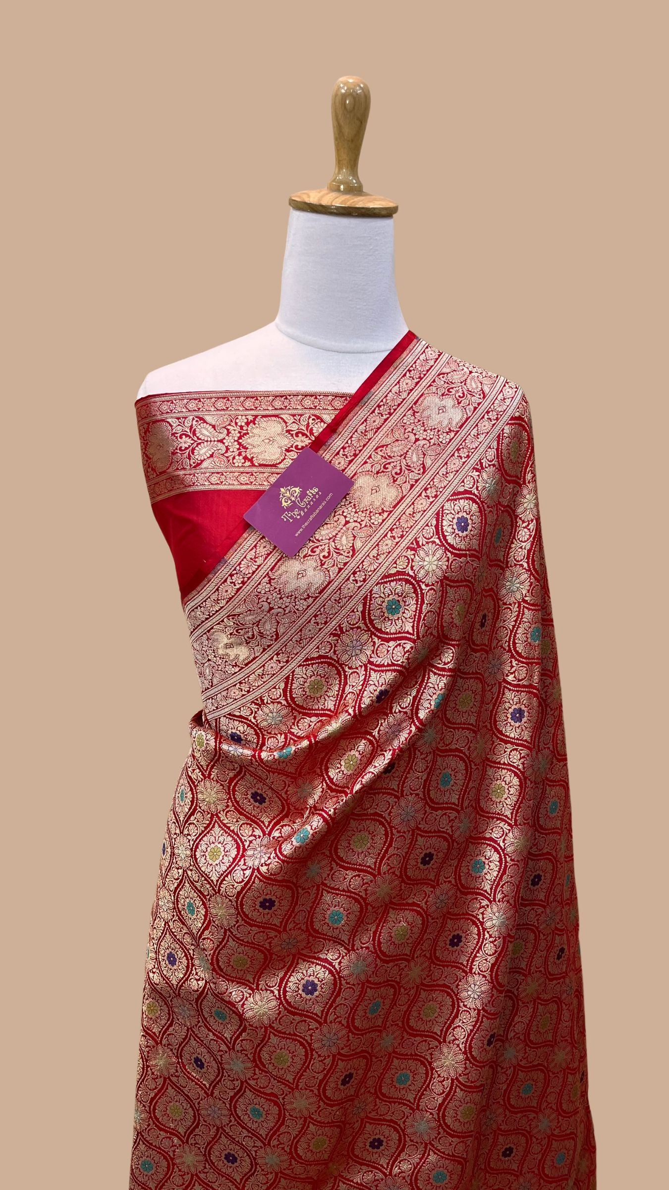 Pure Katan Silk Handloom Banarasi Saree - Tanchui Brocade Meena