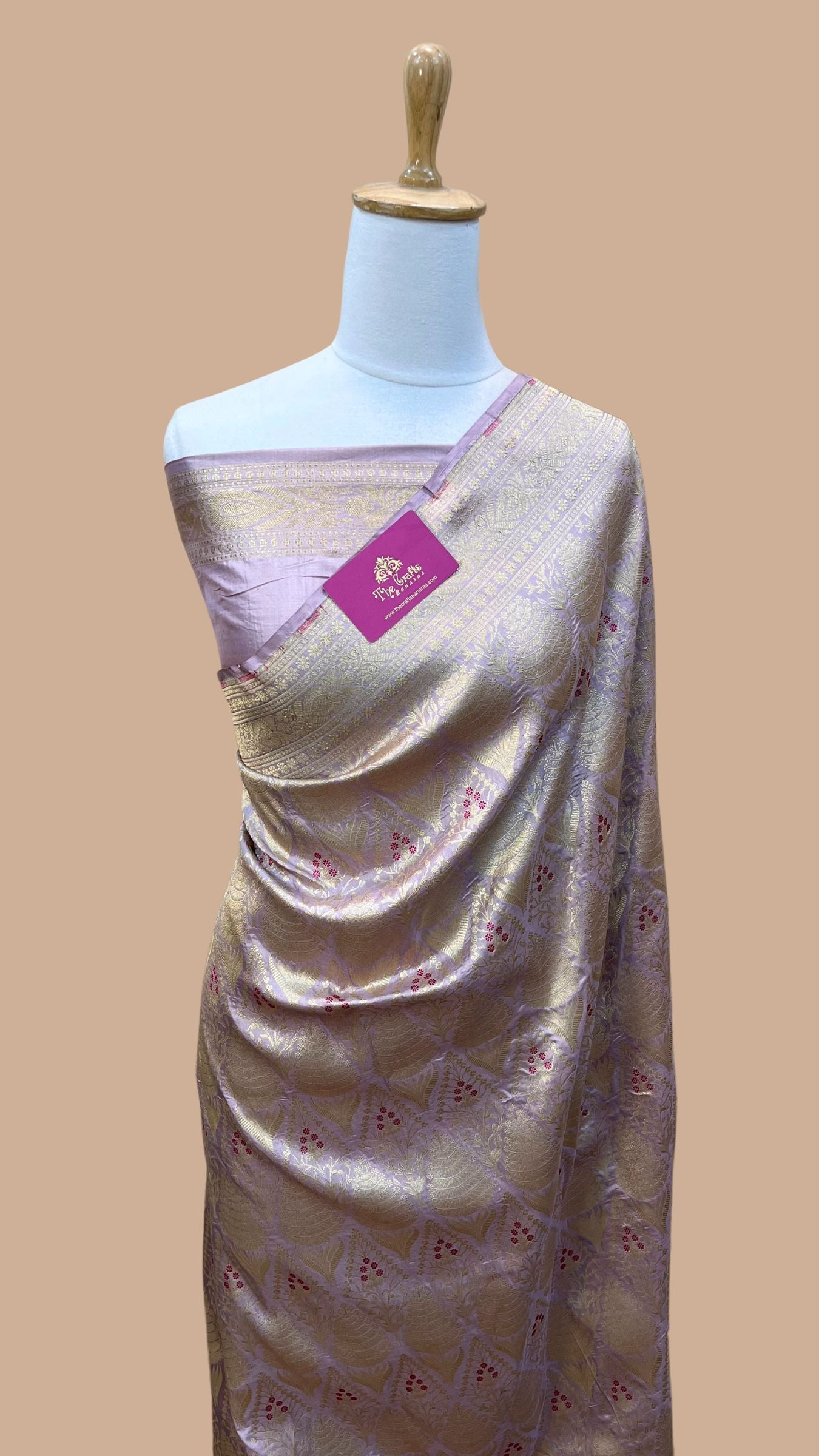 Pure Katan Silk Handloom Banarasi Saree - Jaal Work With Meenakari