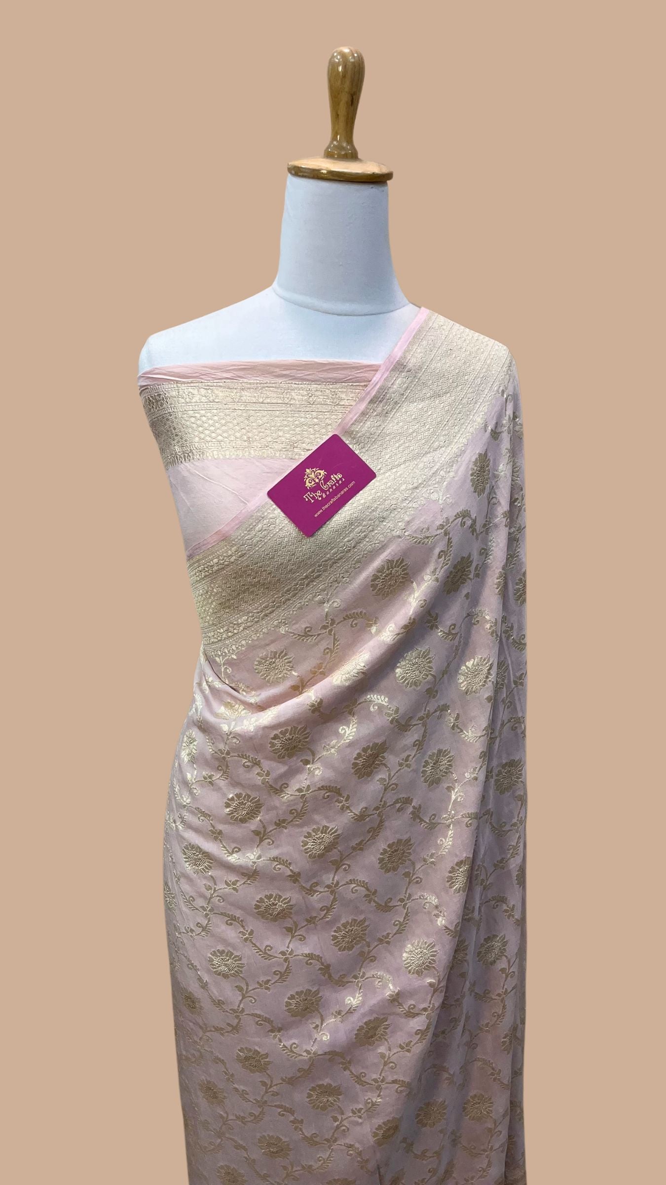 Pure Munga Silk Handloom Banarasi Saree - Jaal Work