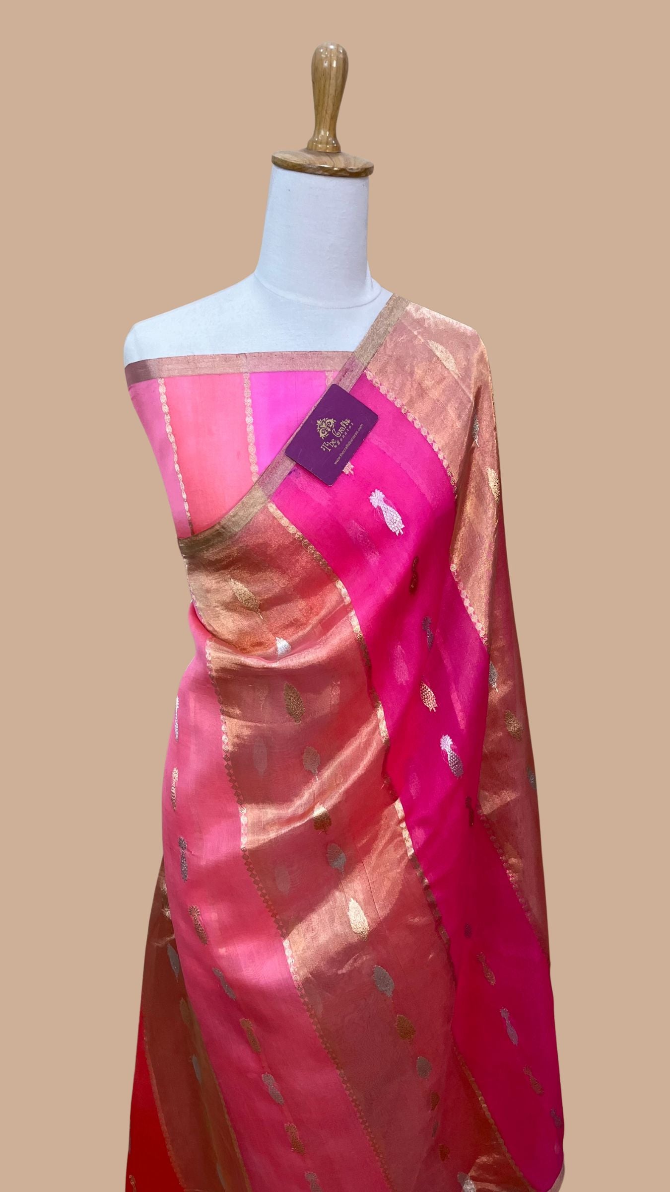 Rangkat Pure Kora Tissue Silk Handloom Banarasi Saree- Kadhua Motifs